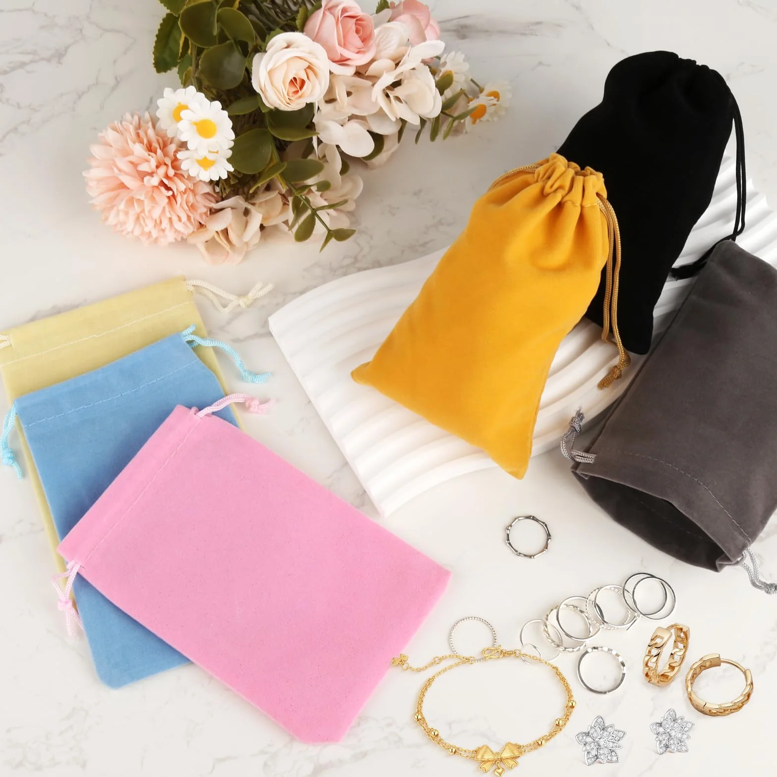 Lot de 15 Sachets en Velours 10x15cm avec Cordon, Pochette Cadeau Bijoux
