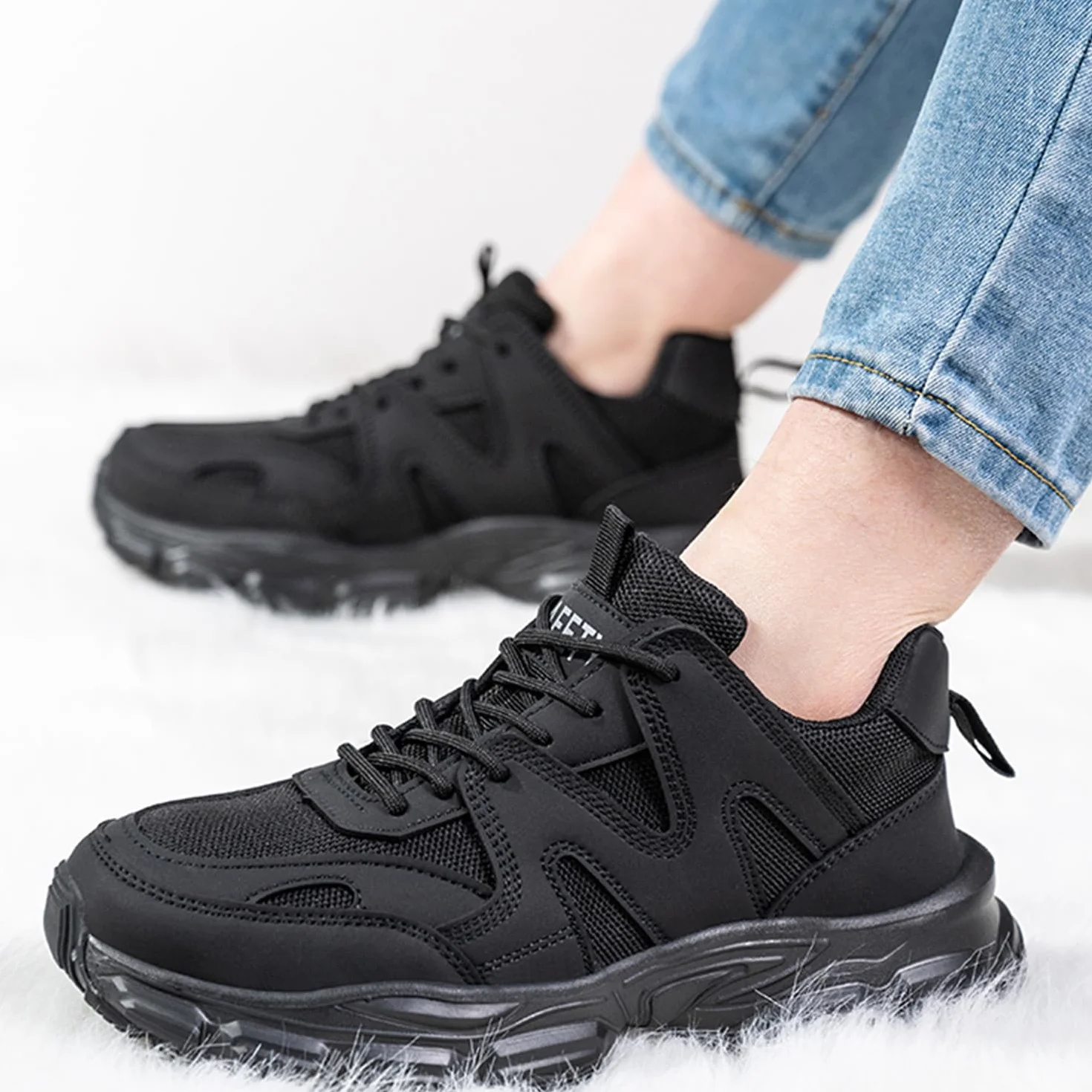 Chaussure de Sécurité Femme Légère Basket Securite Respirante Antidérapante Chaussures Travail Embout Acier