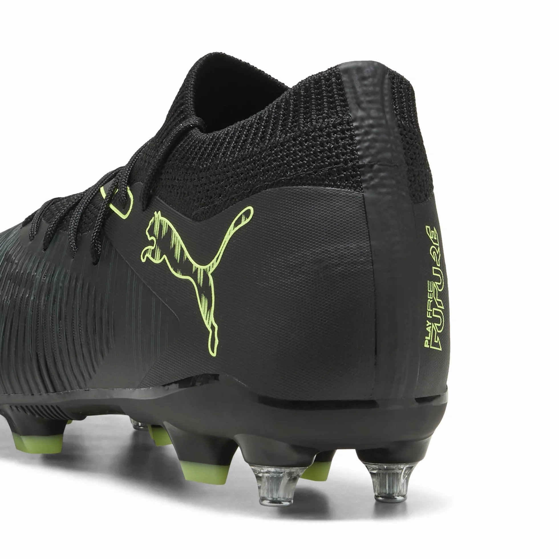 PUMA Chaussures de Football Future 8 Match MxSG