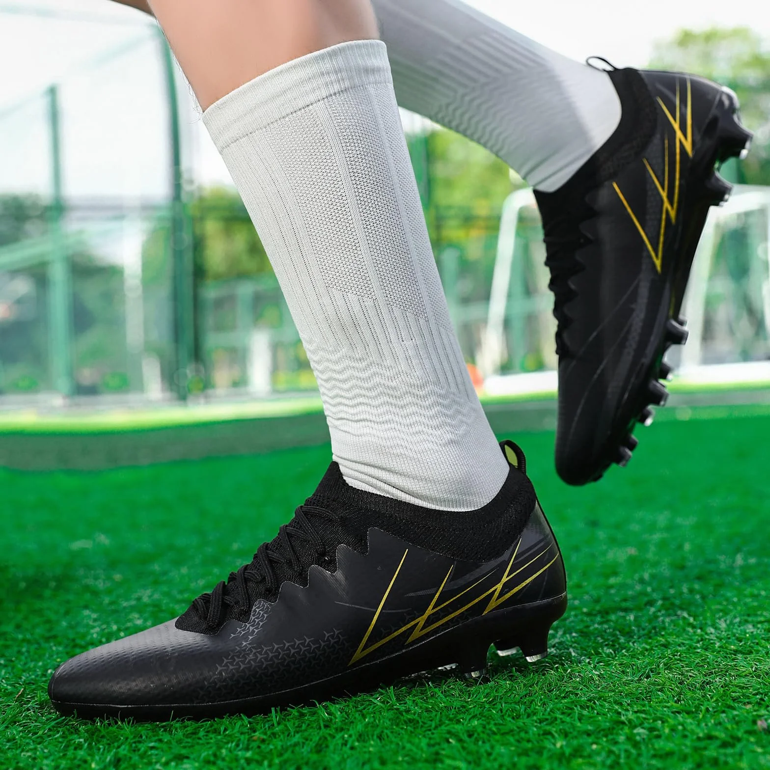 Chaussures de Football Homme Crampons Taille 39-45