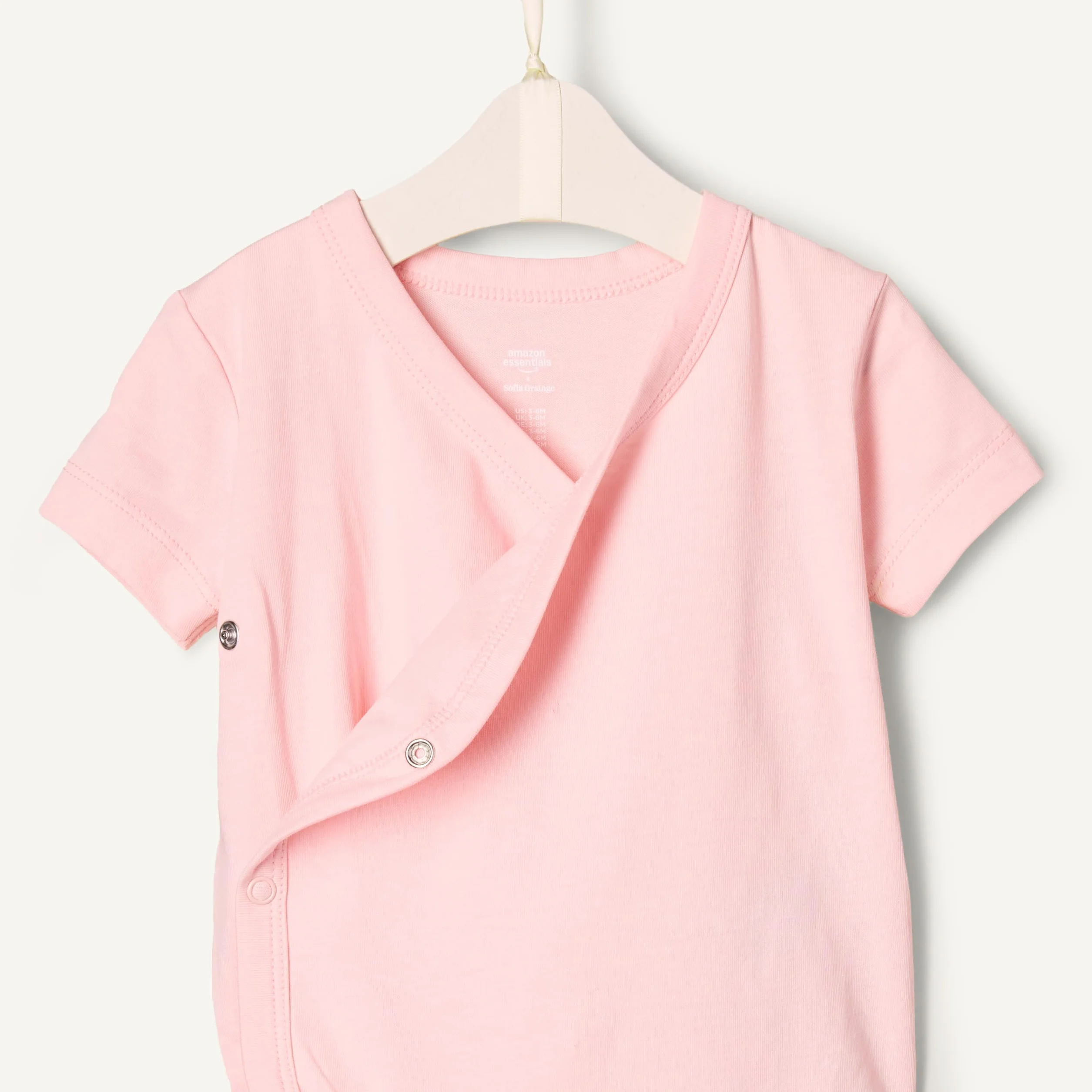Amazon Essentials x Sofia Grainge Body à Manches Courtes avec Boutons-Pression latéraux Mixte Bébé Lot de 3