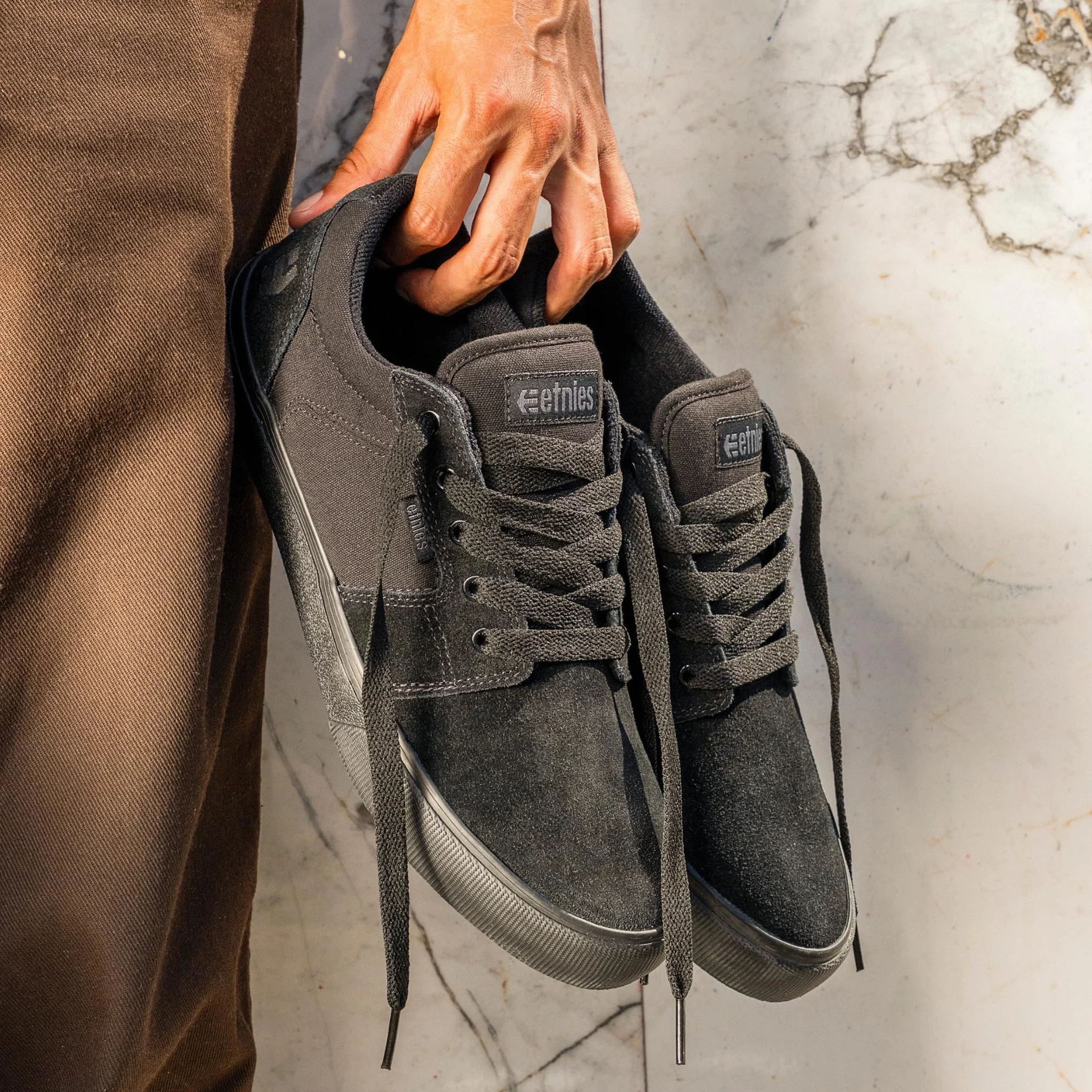 Etnies Barge LS Baskets Skate Vulcanisée Slim, Toebox Renforcée, Confort Coussiné