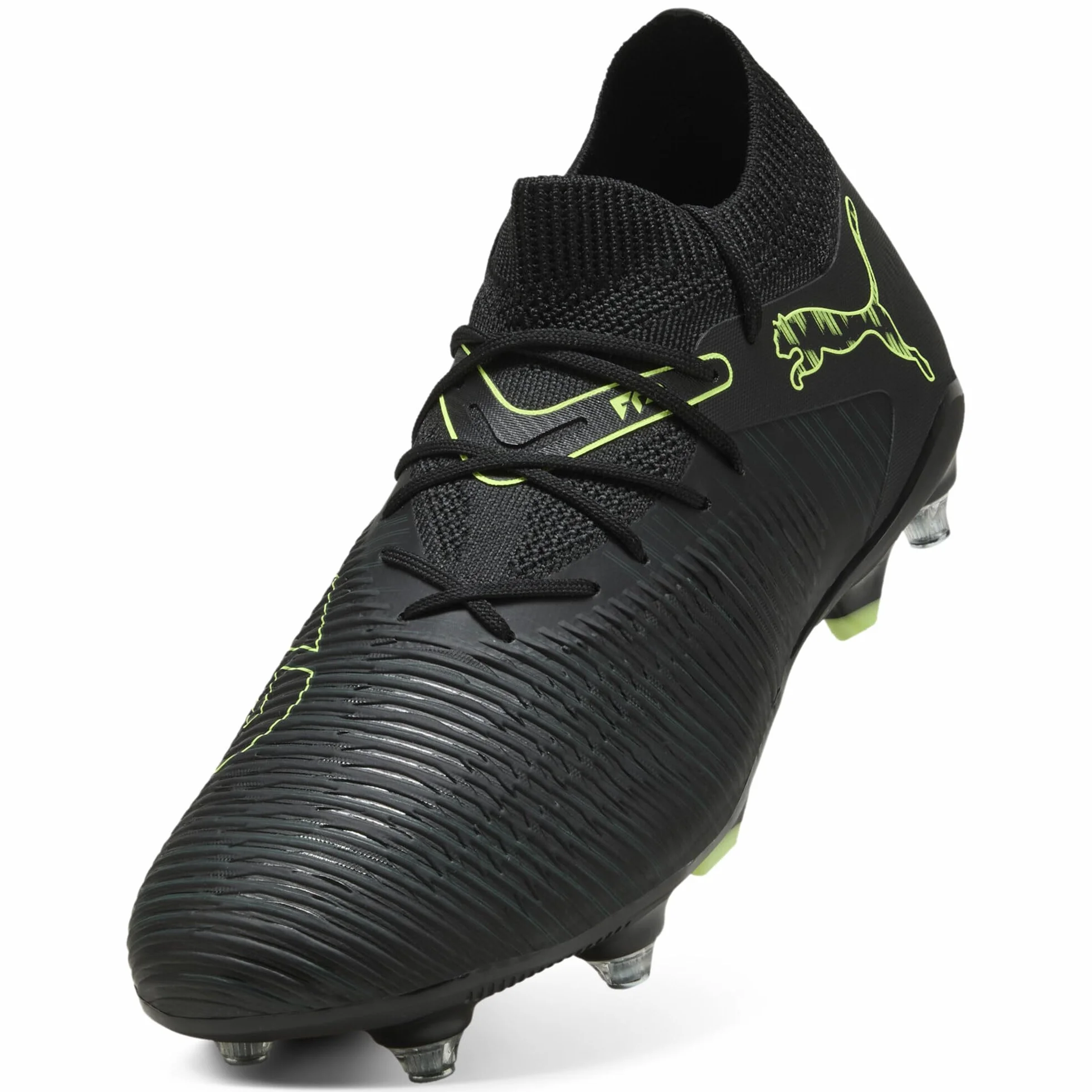PUMA Chaussures de Football Future 8 Match MxSG