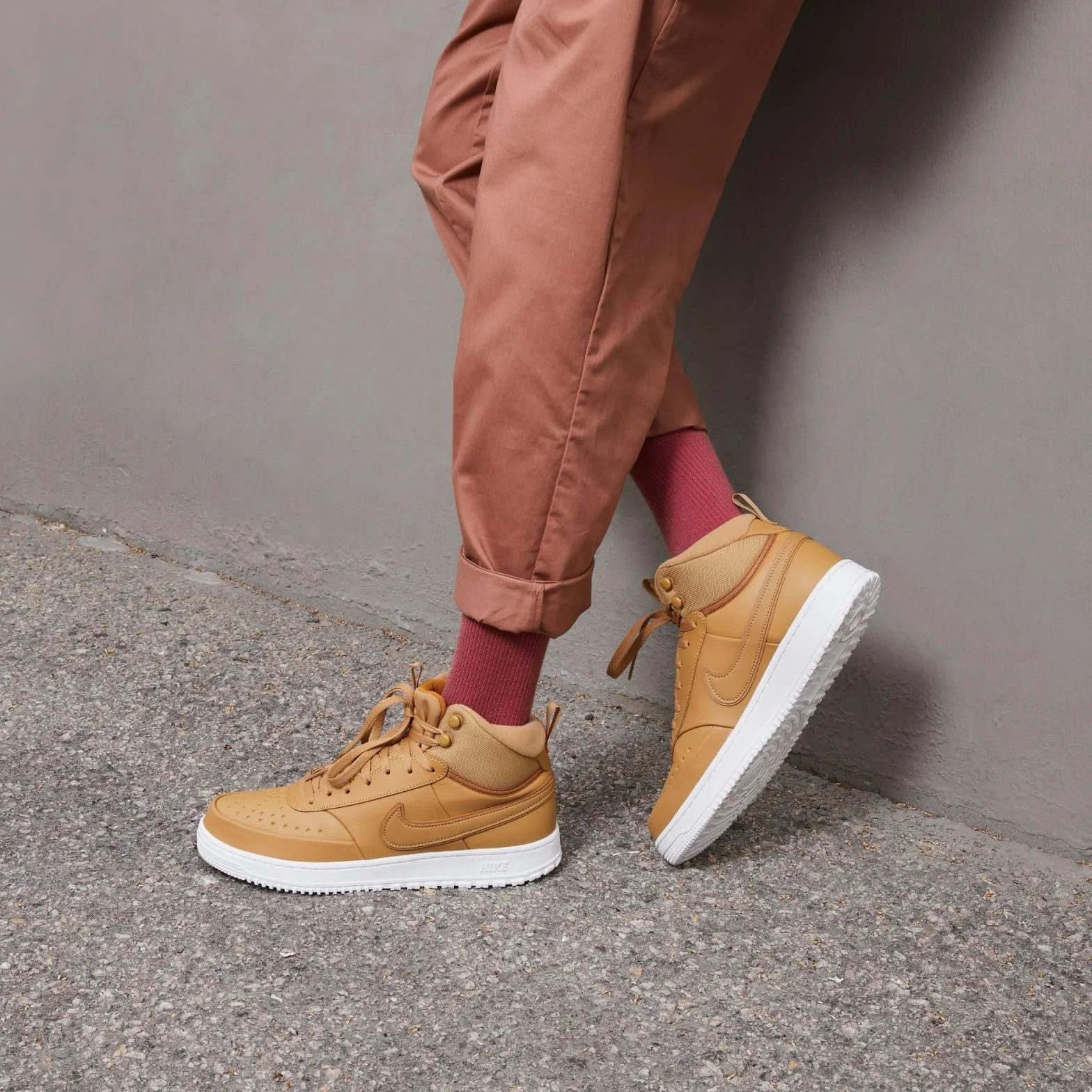 Nike Court Vision Mid Winter Men's Shoes