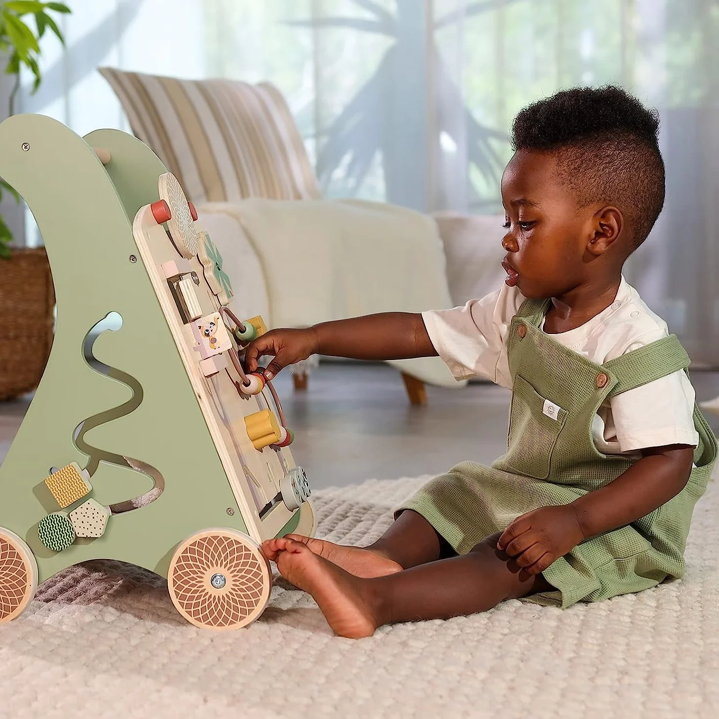 Tiny Love Chariot de Marche en Bois 2-en-1 Trotteur d'Activités pour Bébé, 12 Activités Interactives, Dès 18 Mois