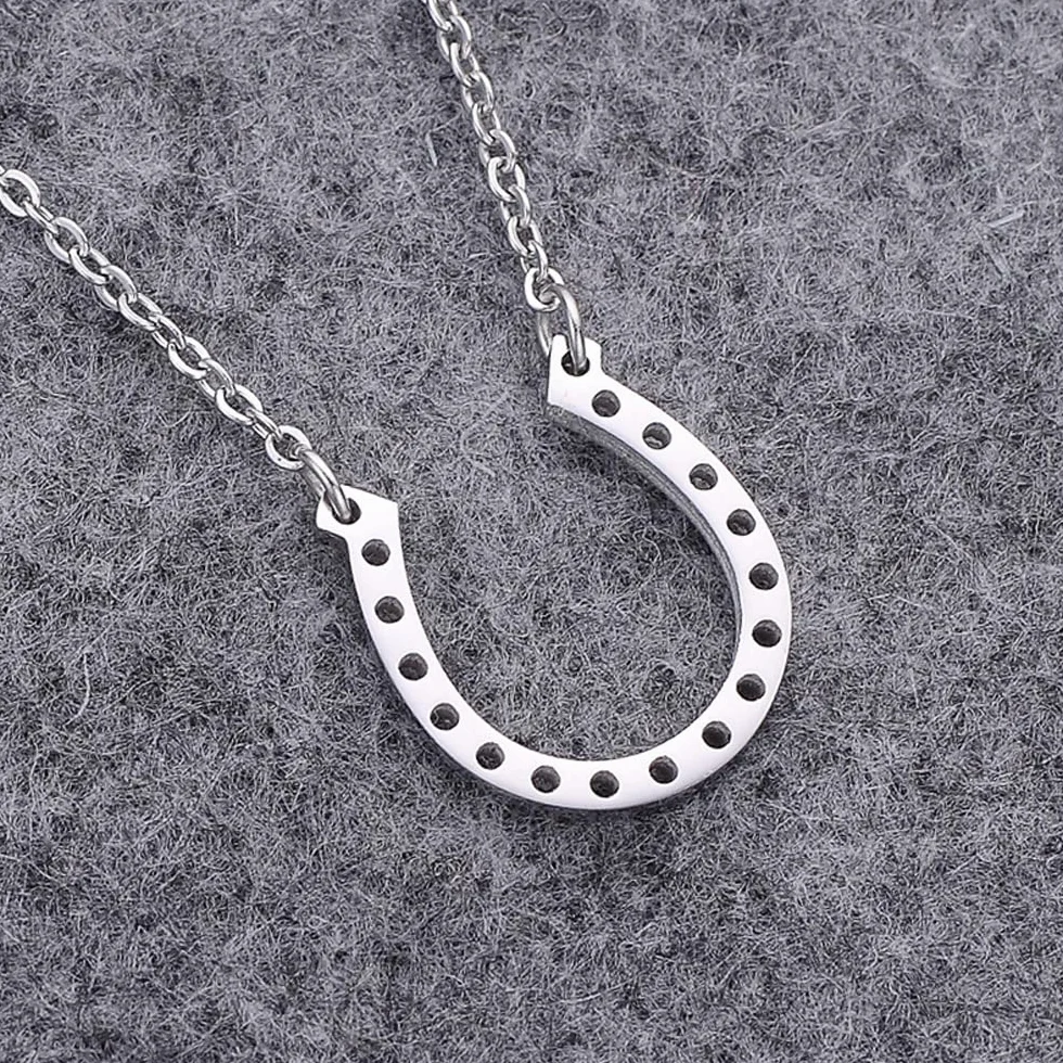Jewelkeeper Boîte à Musique Cheval à l'Écurie & Parure assortie pour filles - 3 Cadeaux