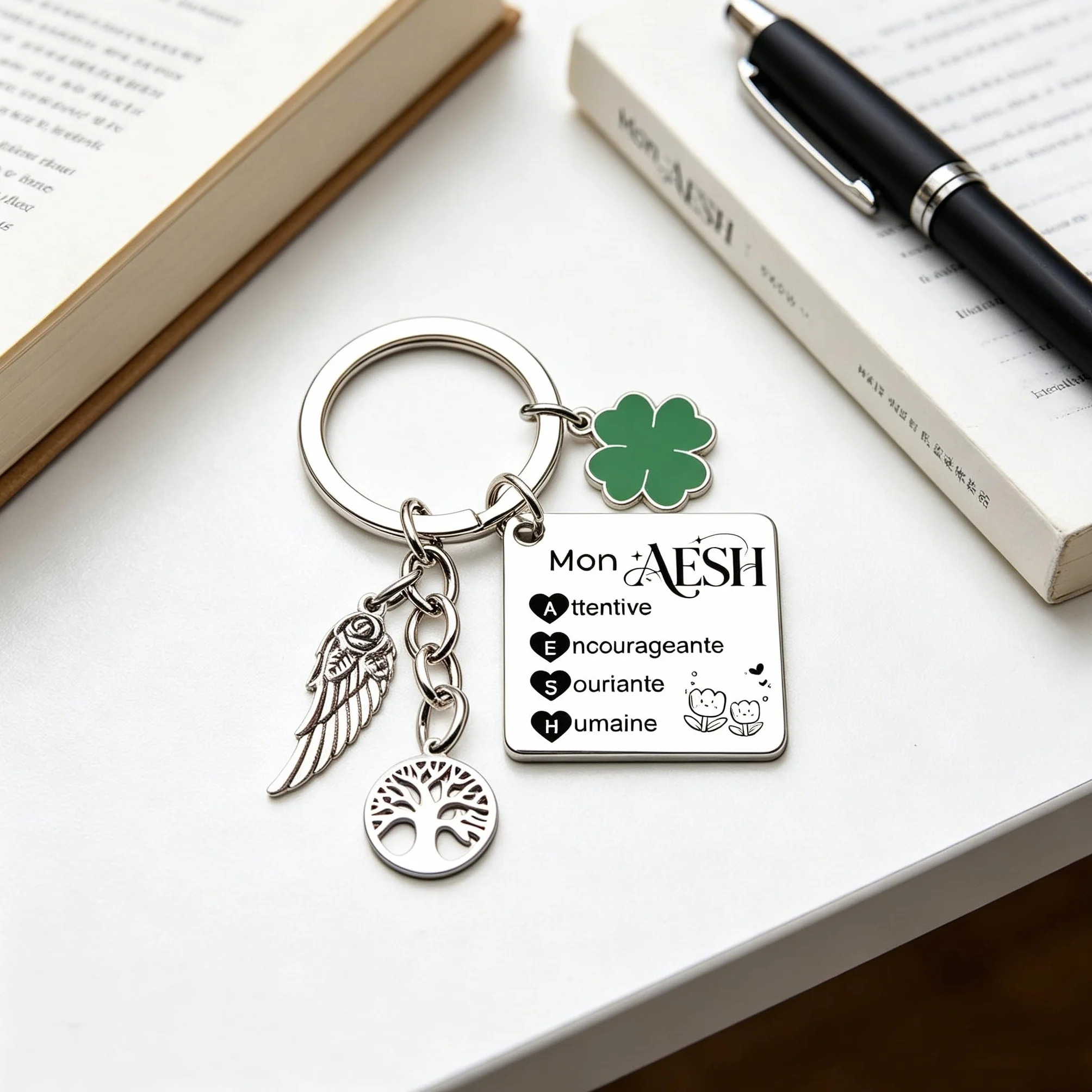 Porte-clés AESH Cadeau Remerciement Personnalisé Fin d'Année Professeur Symbole Amour Bonheur