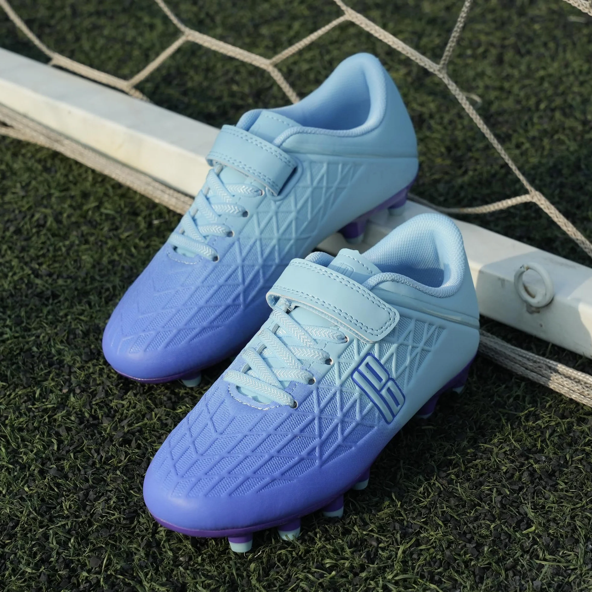 JABASIC Chaussures de Football Enfants Garçons Filles avec Chaussettes