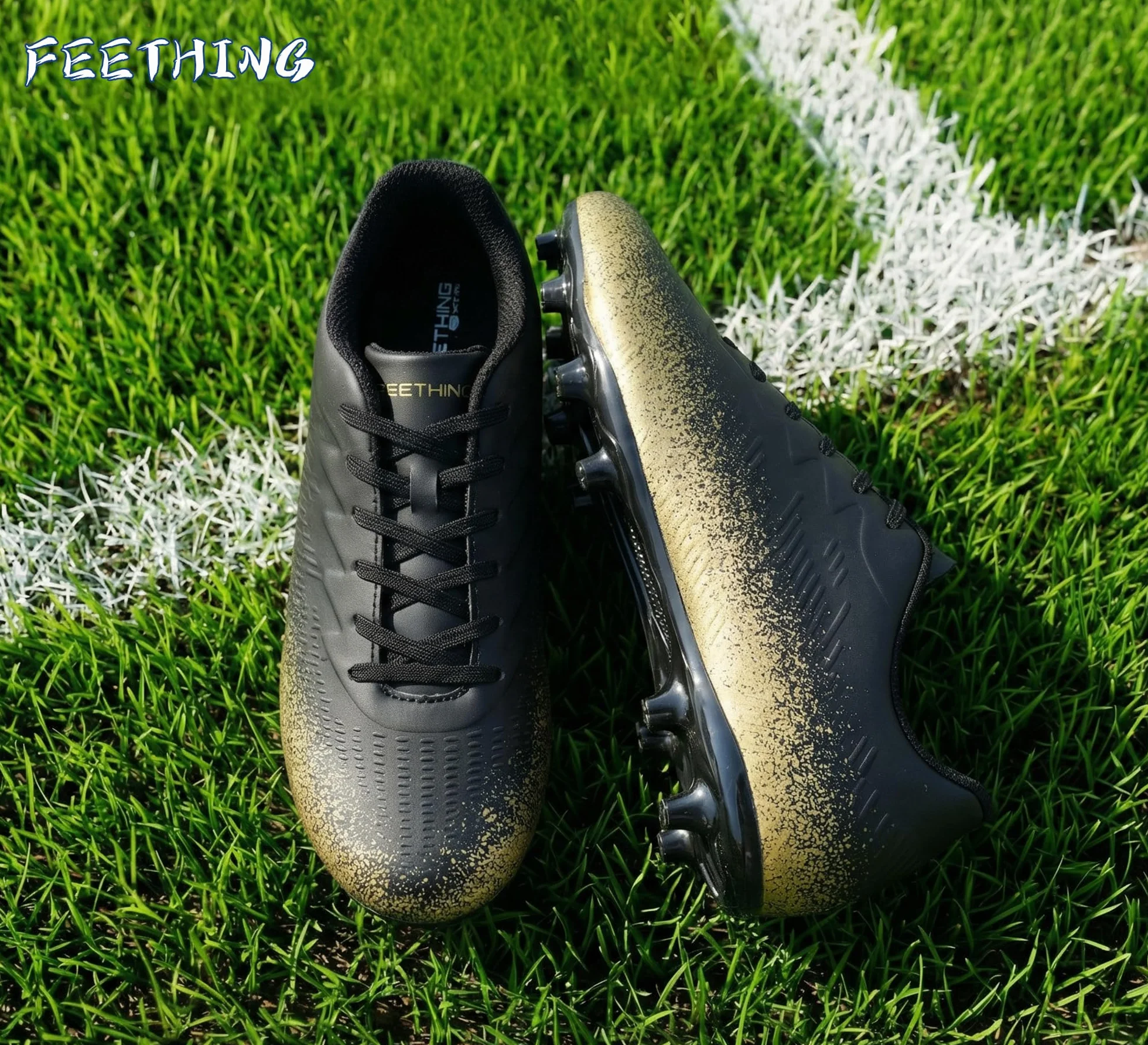 Chaussures de Football Homme Crampons Moulés Terrain Herbe Synthétique Tige Basse Antidérapantes
