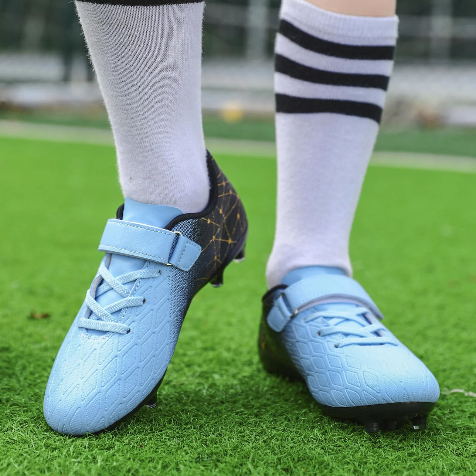 DimaiGlobal Chaussures de Football Garçon Fille Futsal avec Crampons Antidérapants Enfant
