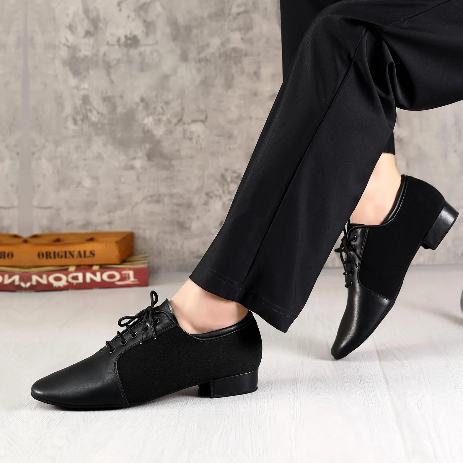 Chaussures de Danse Latine Homme Salsa Tango Talon Bas