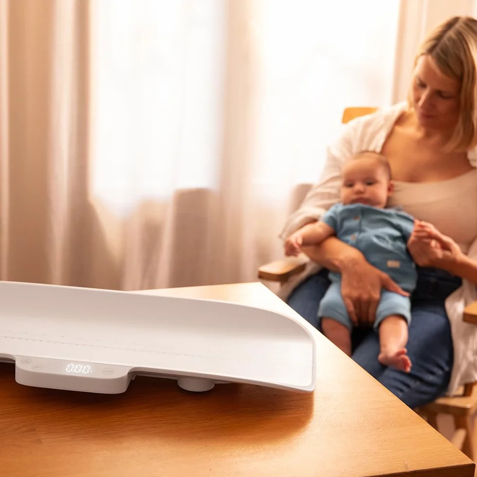 Cecotec Pèse bébés Nana BabyCare SmartWeight Écran LED 60x25 cm 50g-40kg Fonction Tare Hold Mètre Ruban Inclus