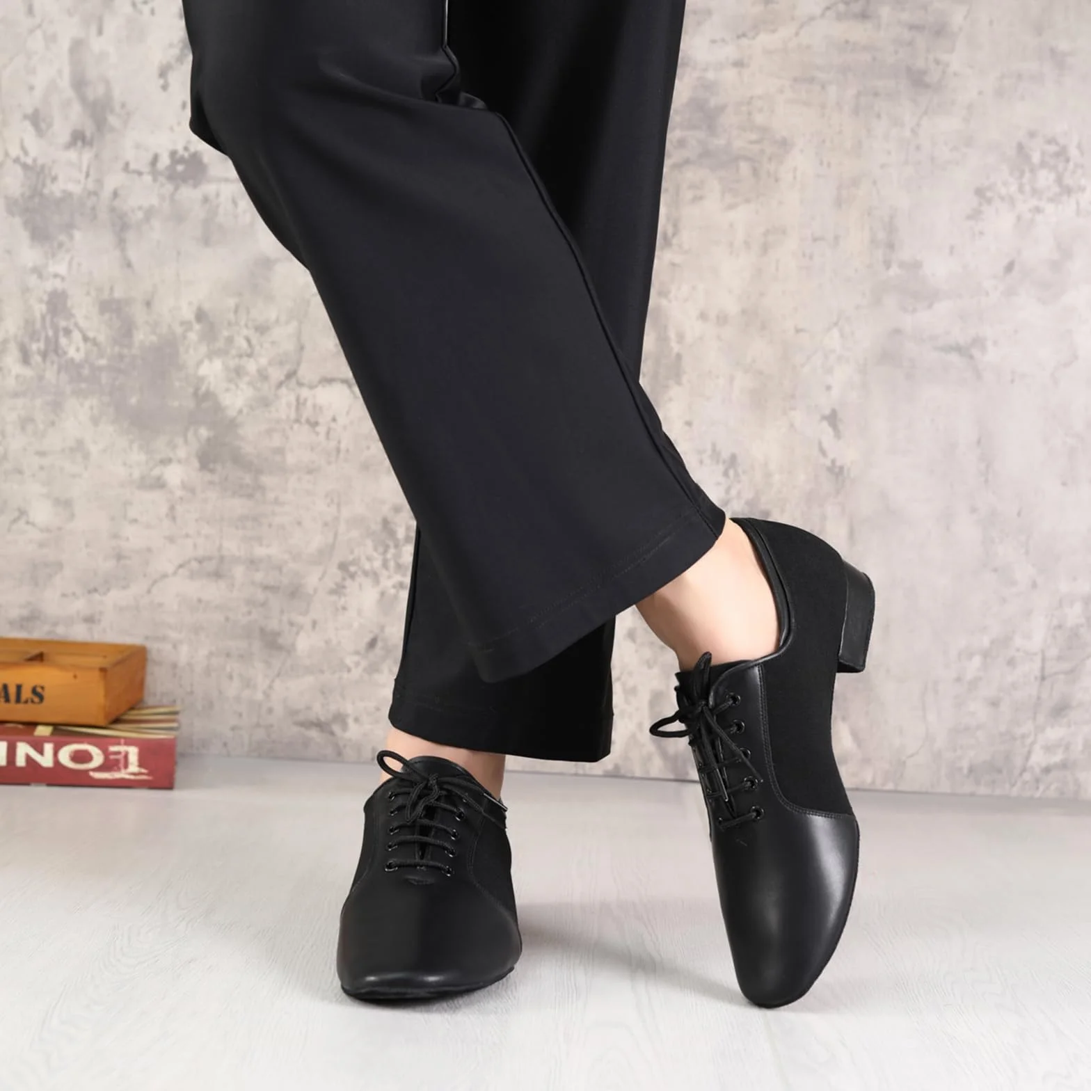 Chaussures de Danse Latine Homme Salsa Tango Talon Bas