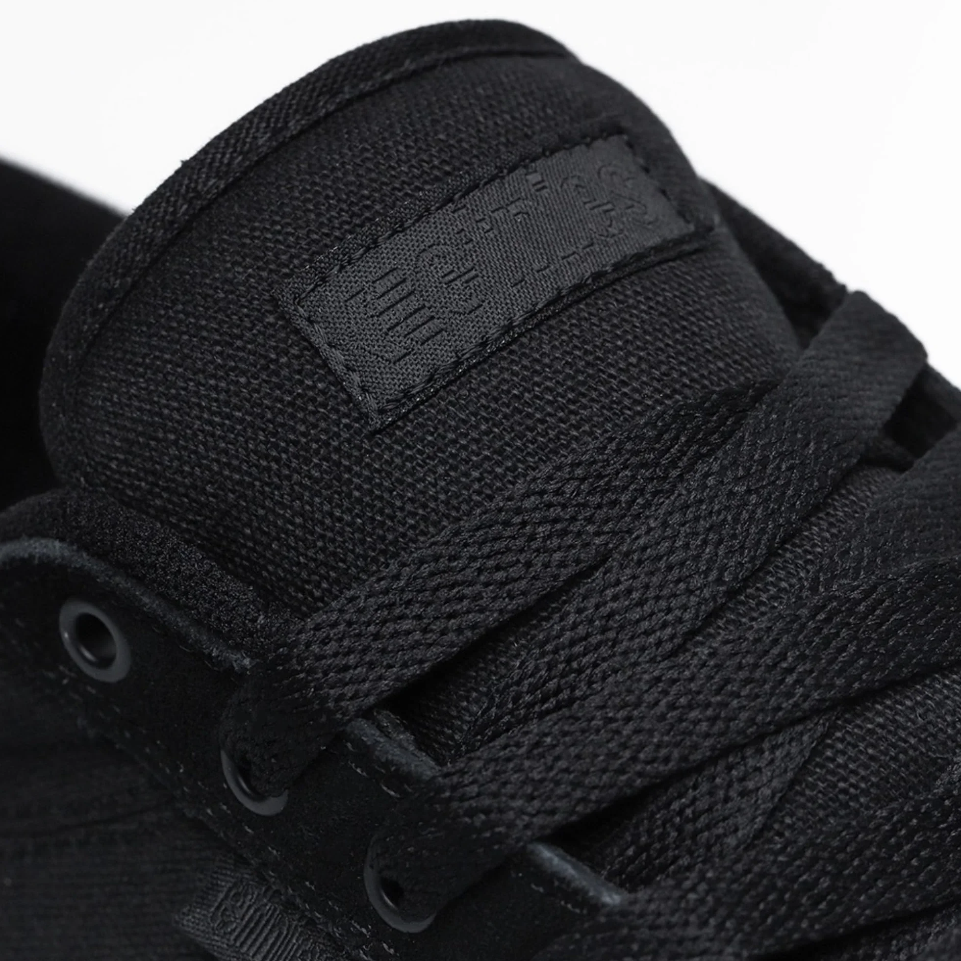 Etnies Barge LS Baskets Skate Vulcanisée Slim, Toebox Renforcée, Confort Coussiné