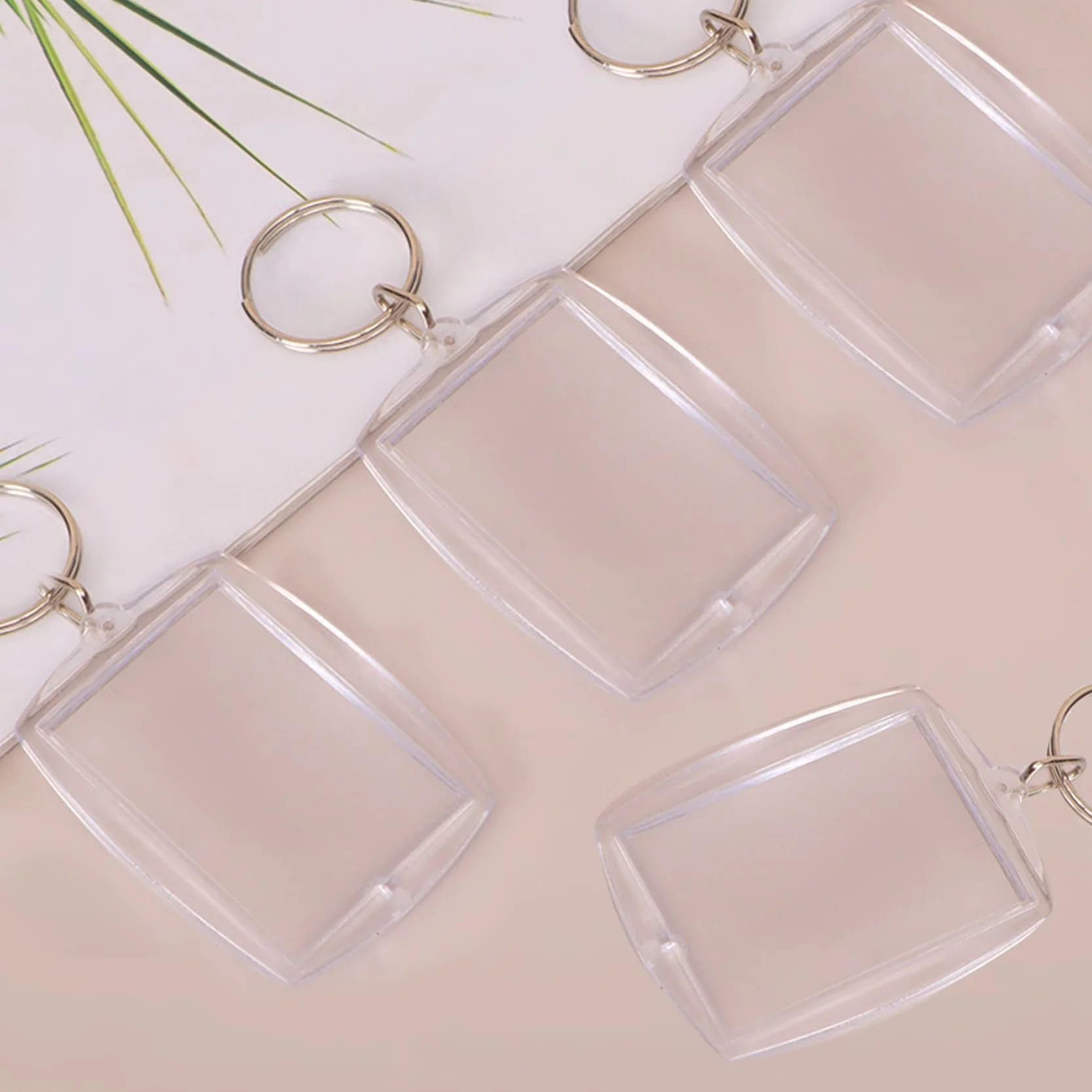 Porte-Clés Photo en Acrylique 4 Pièces, Porte Clés Cadres Transparents avec Anneau Brisé