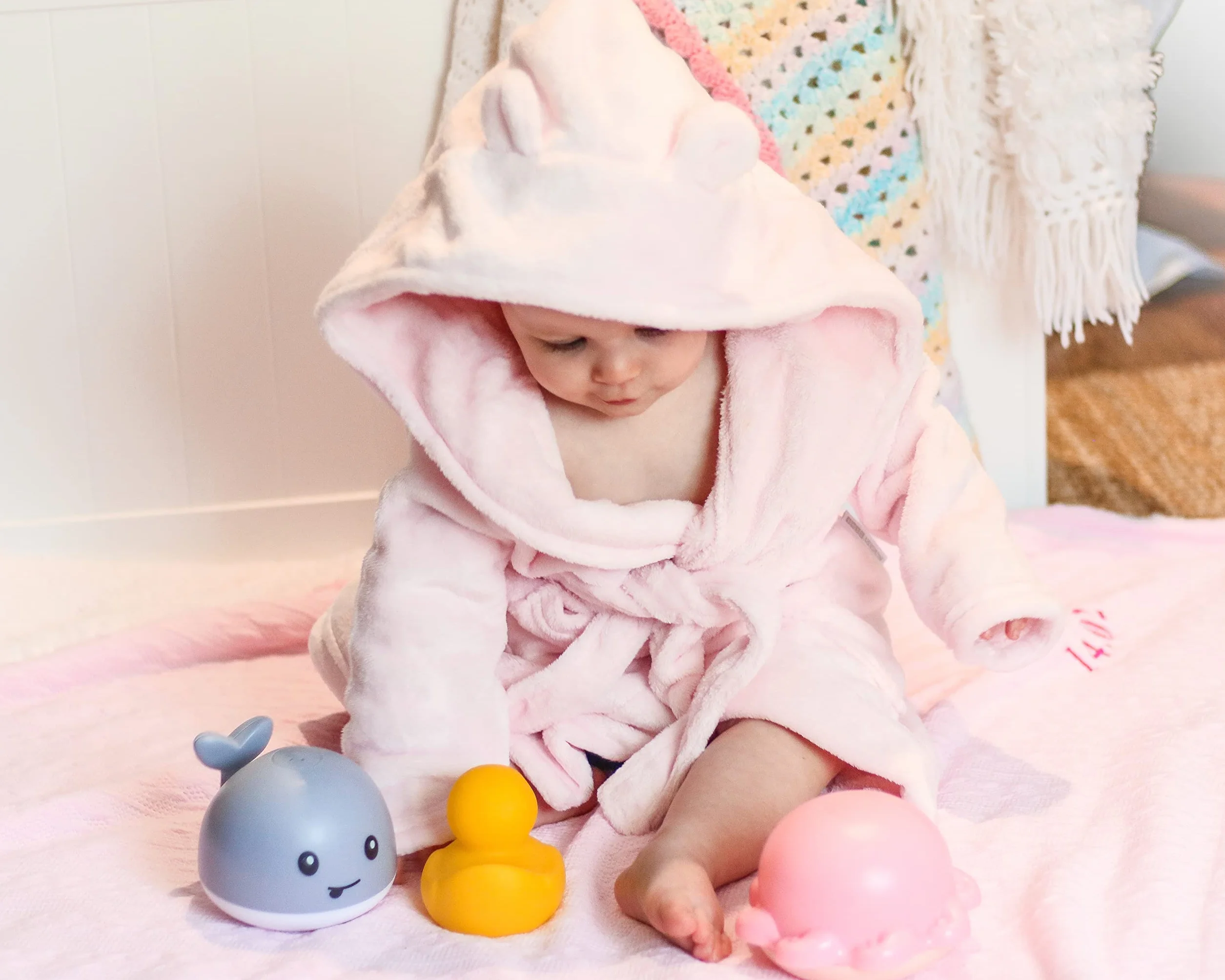 Peignoir de bain bébé personnalisé avec strass 100% polyester doux oreilles ours double poches