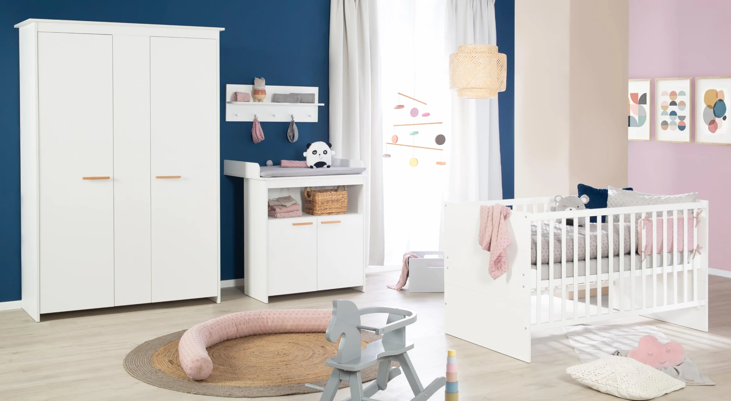 roba Armoire Bébé 2 Portes Anton Bois Blanc avec Penderies et Étagères Fermeture Douce
