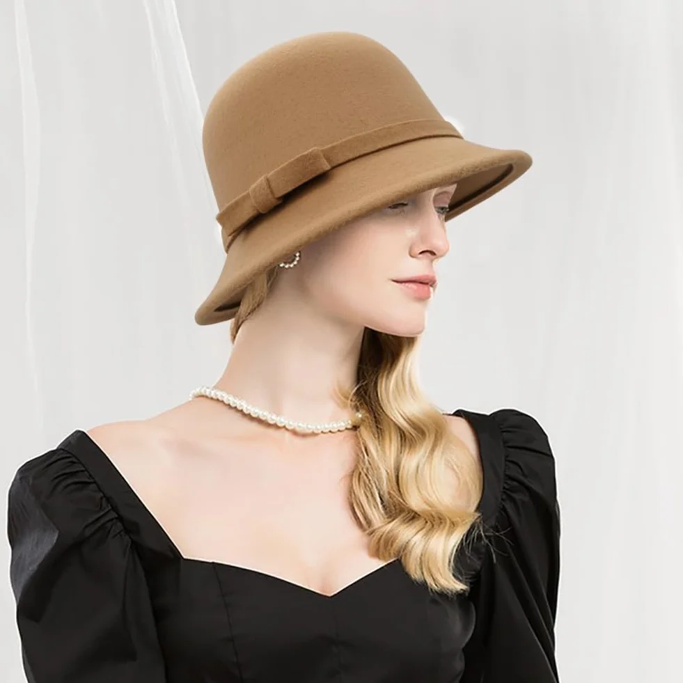 Chapeau cloche en feutre vintage pour femme