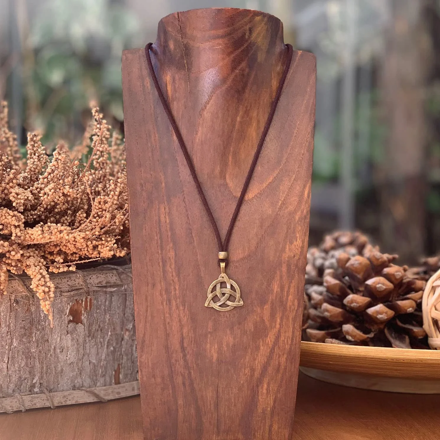 Collier Celtique Femme Homme Pendentif Triquetra Nœud de la Trinité Argent Vieilli Bronze Amulette Protection Réglable