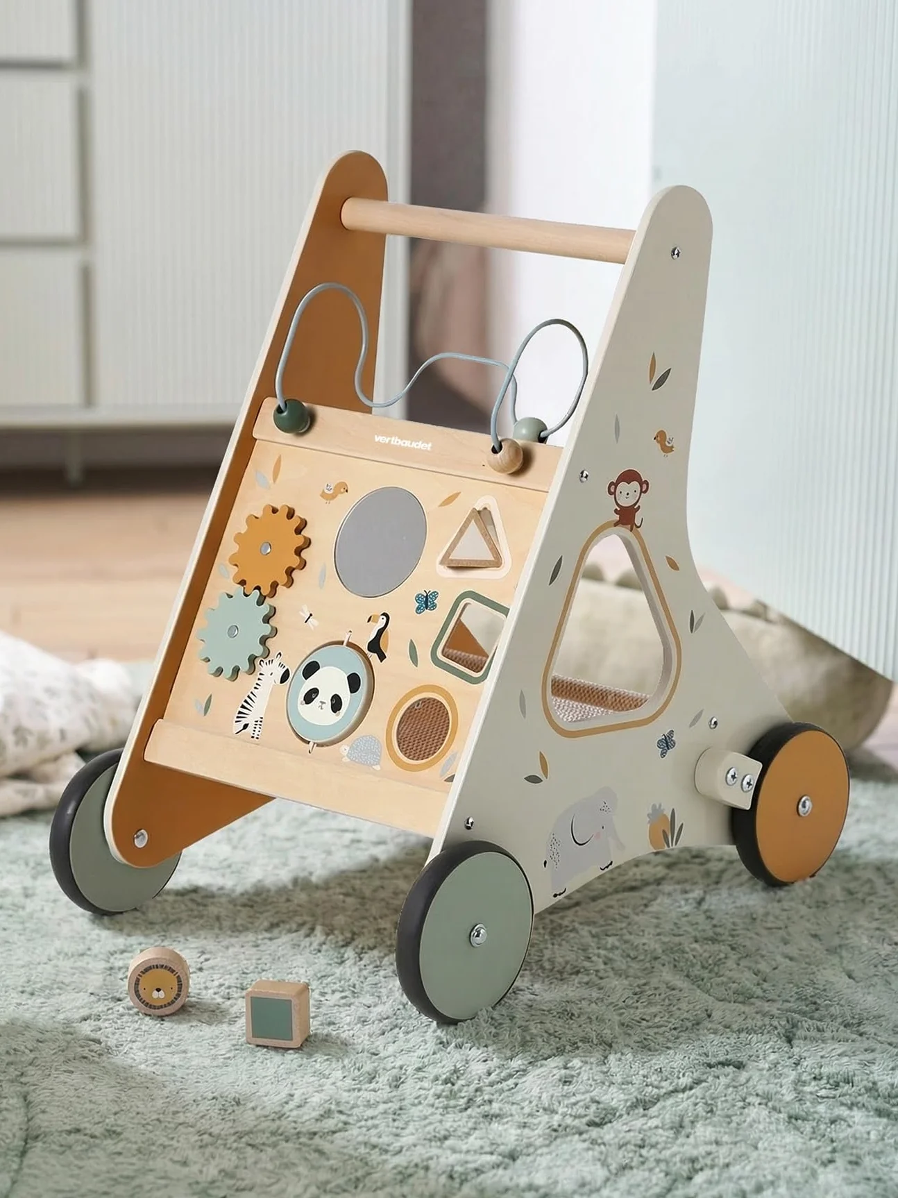 VERTBAUDET Chariot de Marche en Bois FSC® Tanzanie avec Freins