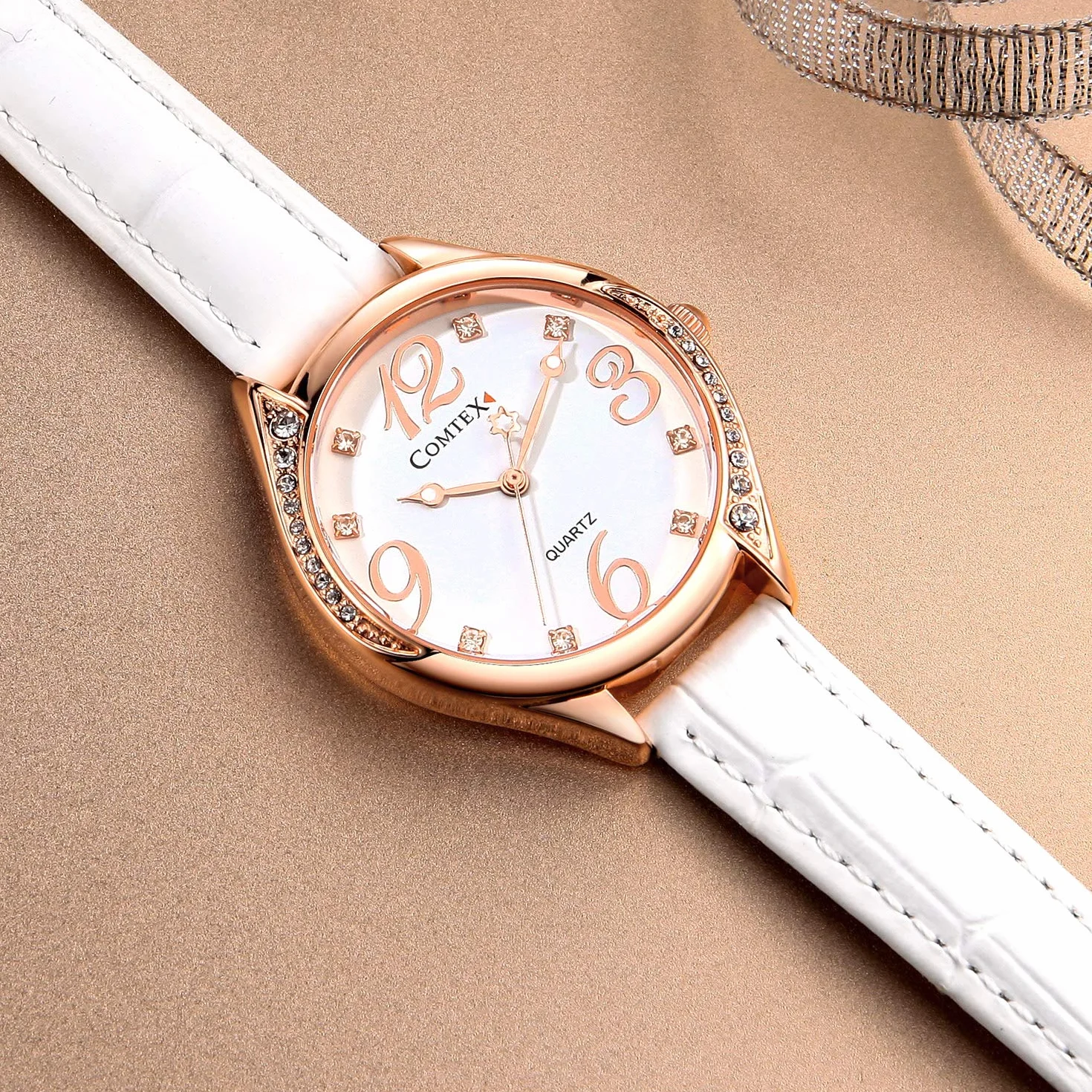 Comtex Montre Femme Or Rose Gros Cadran Diamant Cristal Blanc Cuir