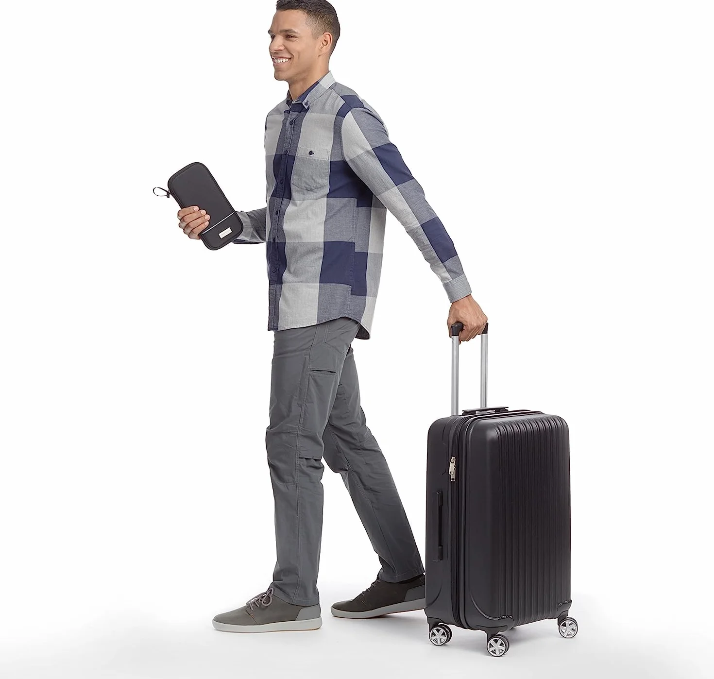 Amazon Basics Nylon Organisateur de Voyage RFID Noir