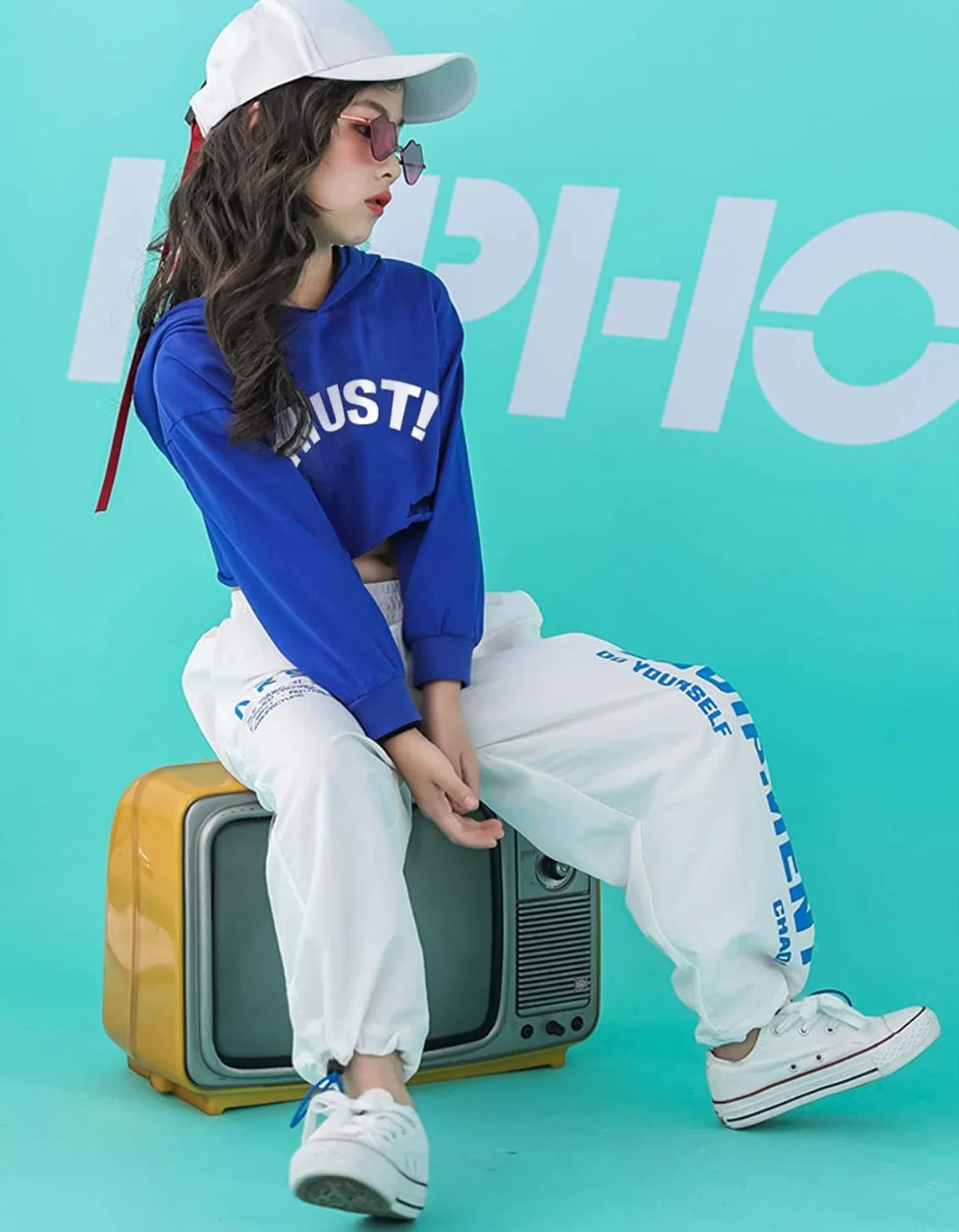LOLANTA Ensemble de survêtement Hip Hop Enfants Sweat à capuche et pantalon jogging bleu