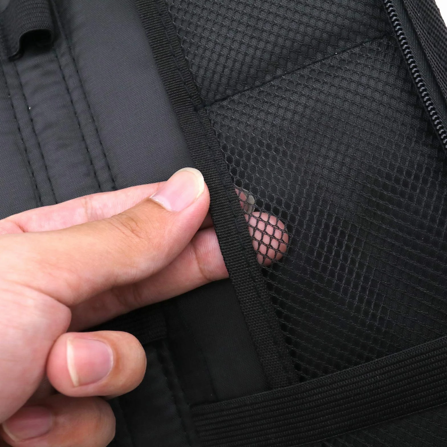 Organisateur de Voyage Cravate Sac de Rangement Nylon Zippée Étui à Boutons de Manchette Hommes Noir 42x13x2 cm