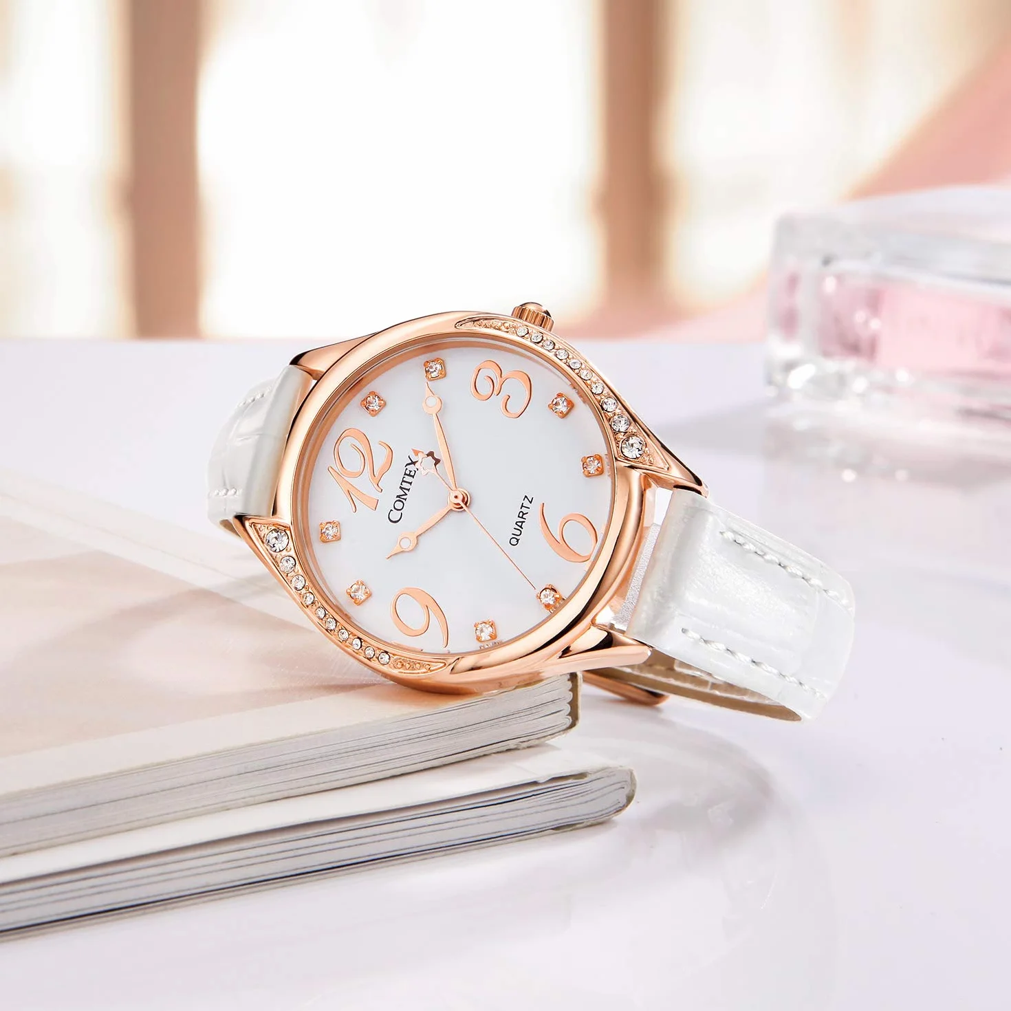 Comtex Montre Femme Or Rose Gros Cadran Diamant Cristal Blanc Cuir