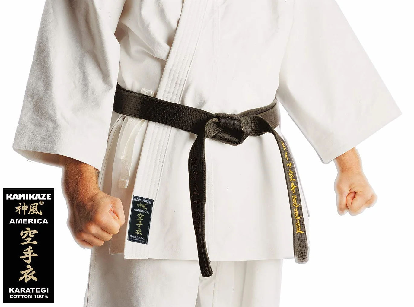 Kamikaze Kimono America Karaté Entraînement Compétition Kata