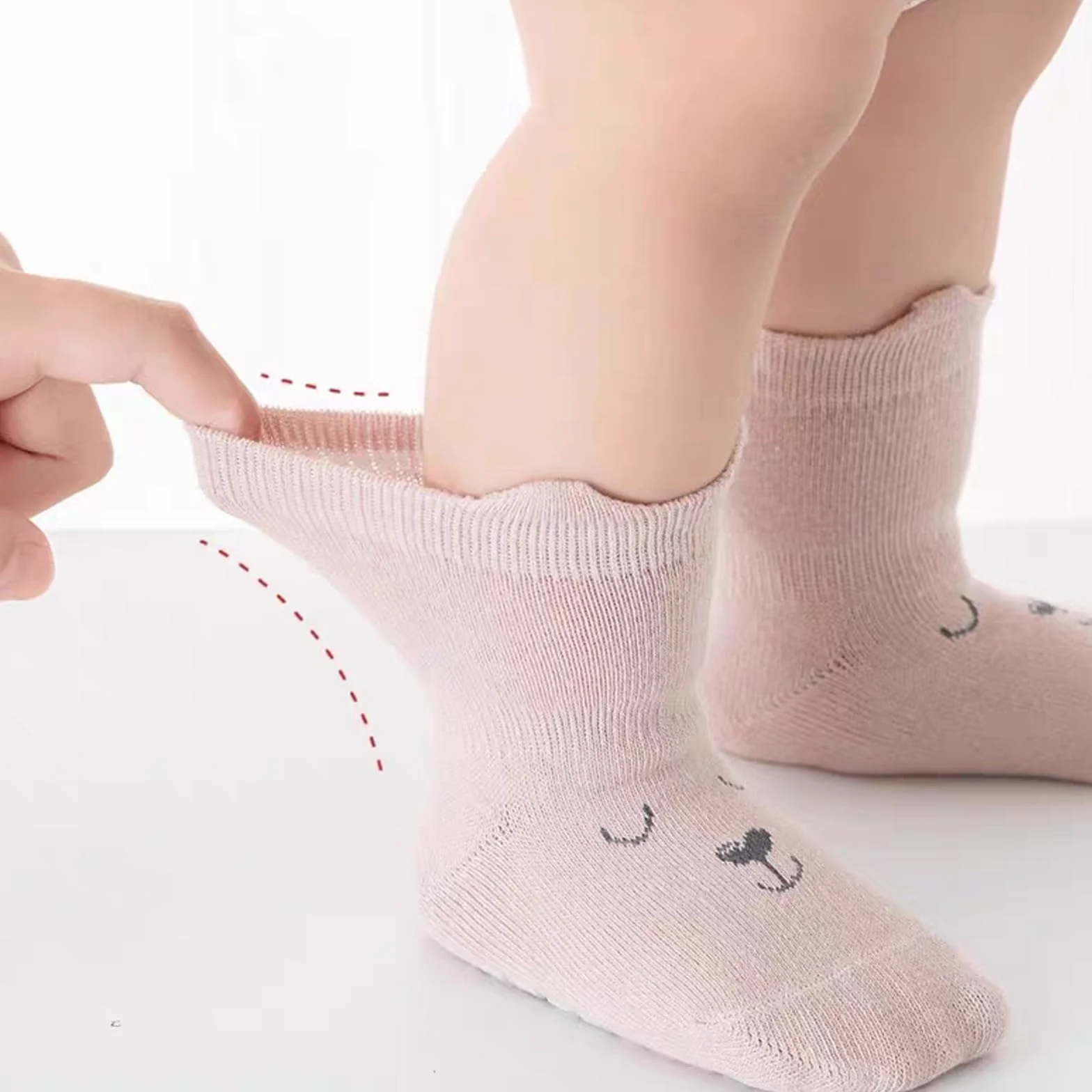 Chaussettes Antidérapantes Bébé Fond Silicone Coton Enfant Motif Animaux 0-12 mois 1-3 ans