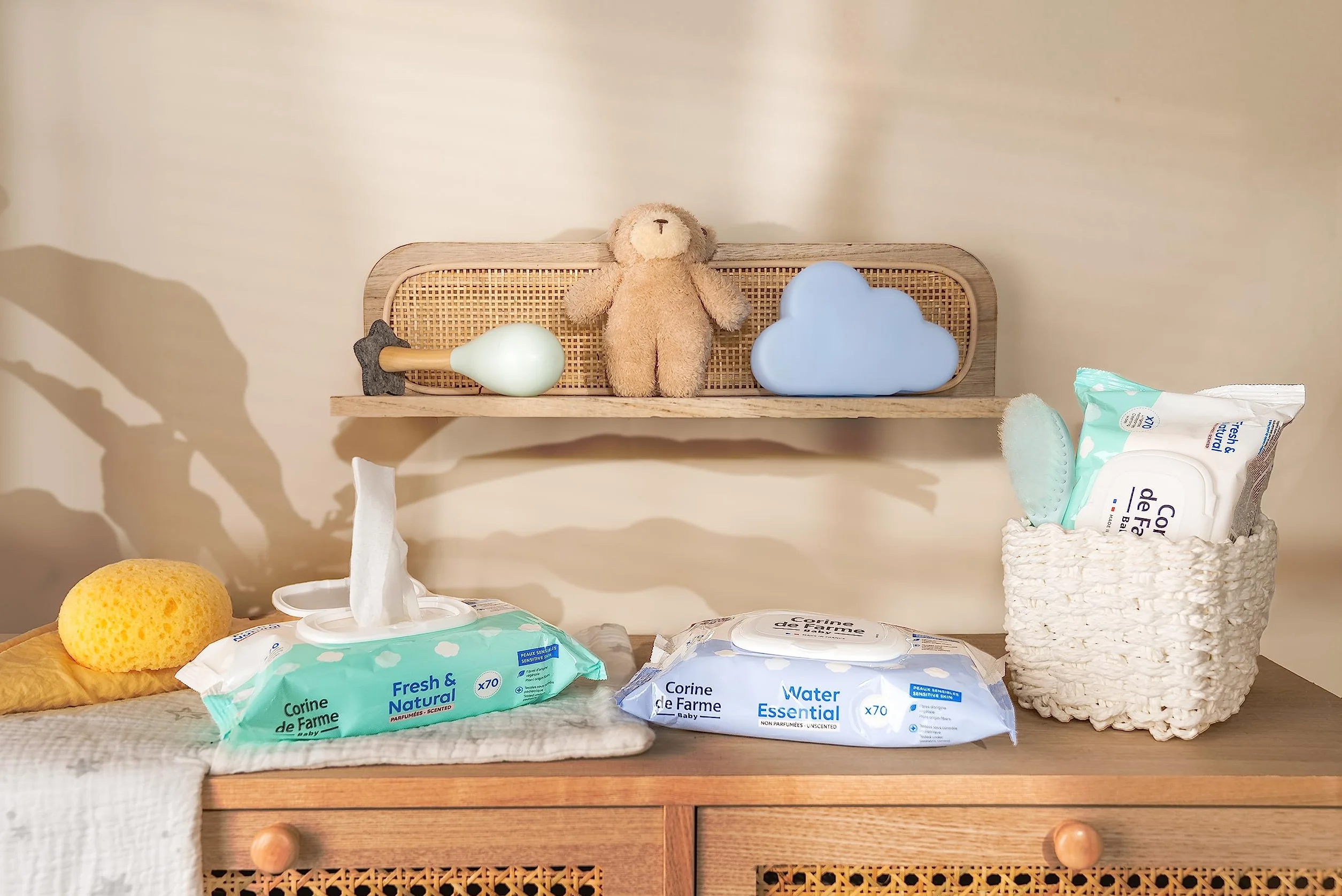 Corine de Farme Lingettes Bébé Nettoyantes Change Fresh & Natural x70, 97% d'Origine Naturelle, Capot Refermable