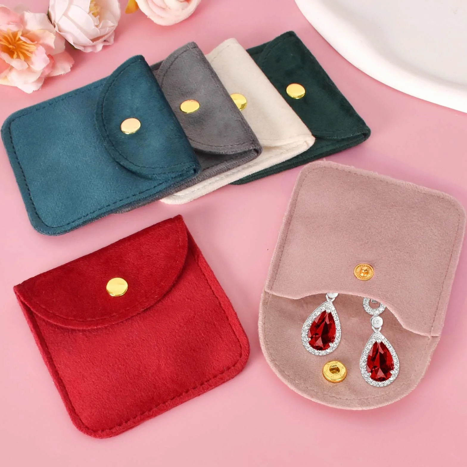 Pochettes à Bijoux en Velours 8x8cm avec Bouton-Pression, Sacs Cadeaux Carrés - 6 Couleurs