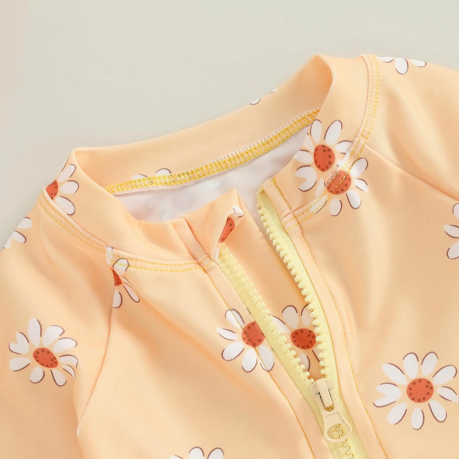 Carolilly Maillot de Bain Une Pièce Bébé Fille à Volant Imprimé Floral Anti-UV Manches Longues avec Chapeau 6 Mois à 3 Ans