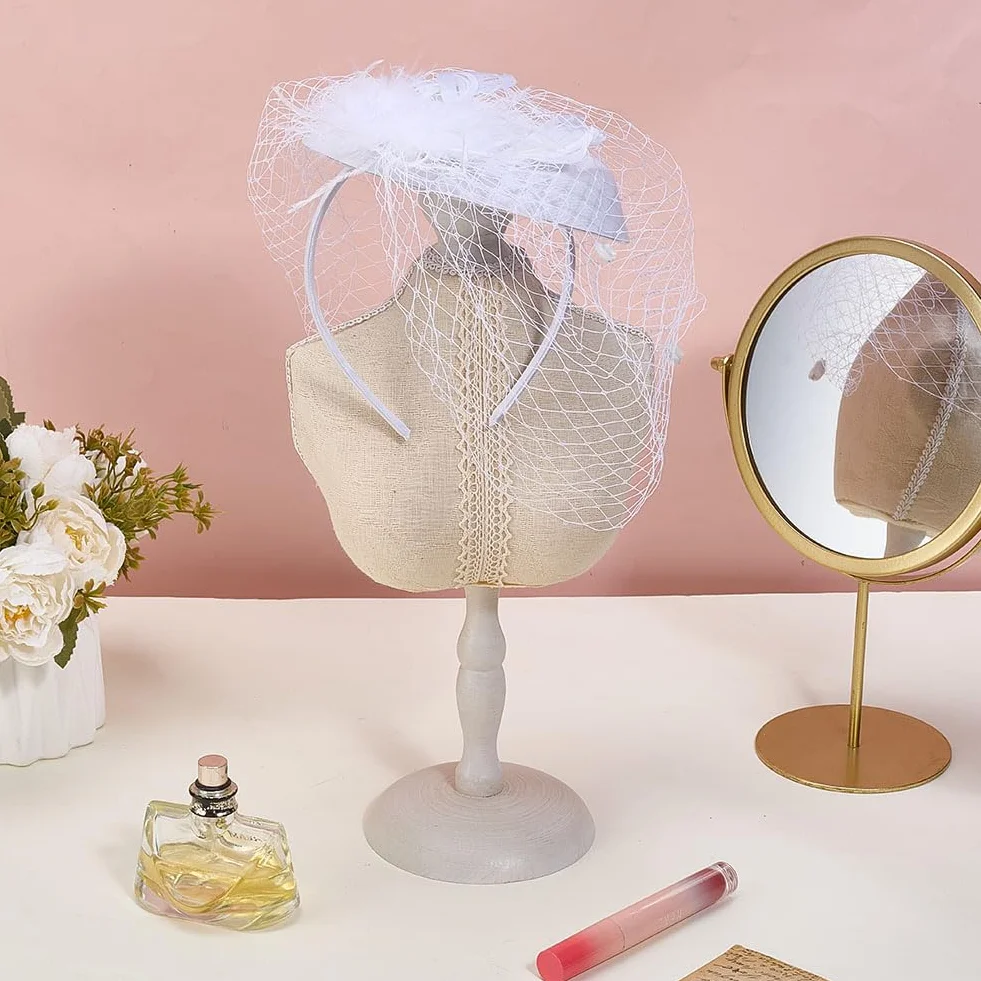 Chapeau Bibi en Voile Blanc avec Plumes 13x11cm Accessoire Cheveux Rétro pour Mariage Thé Soirée