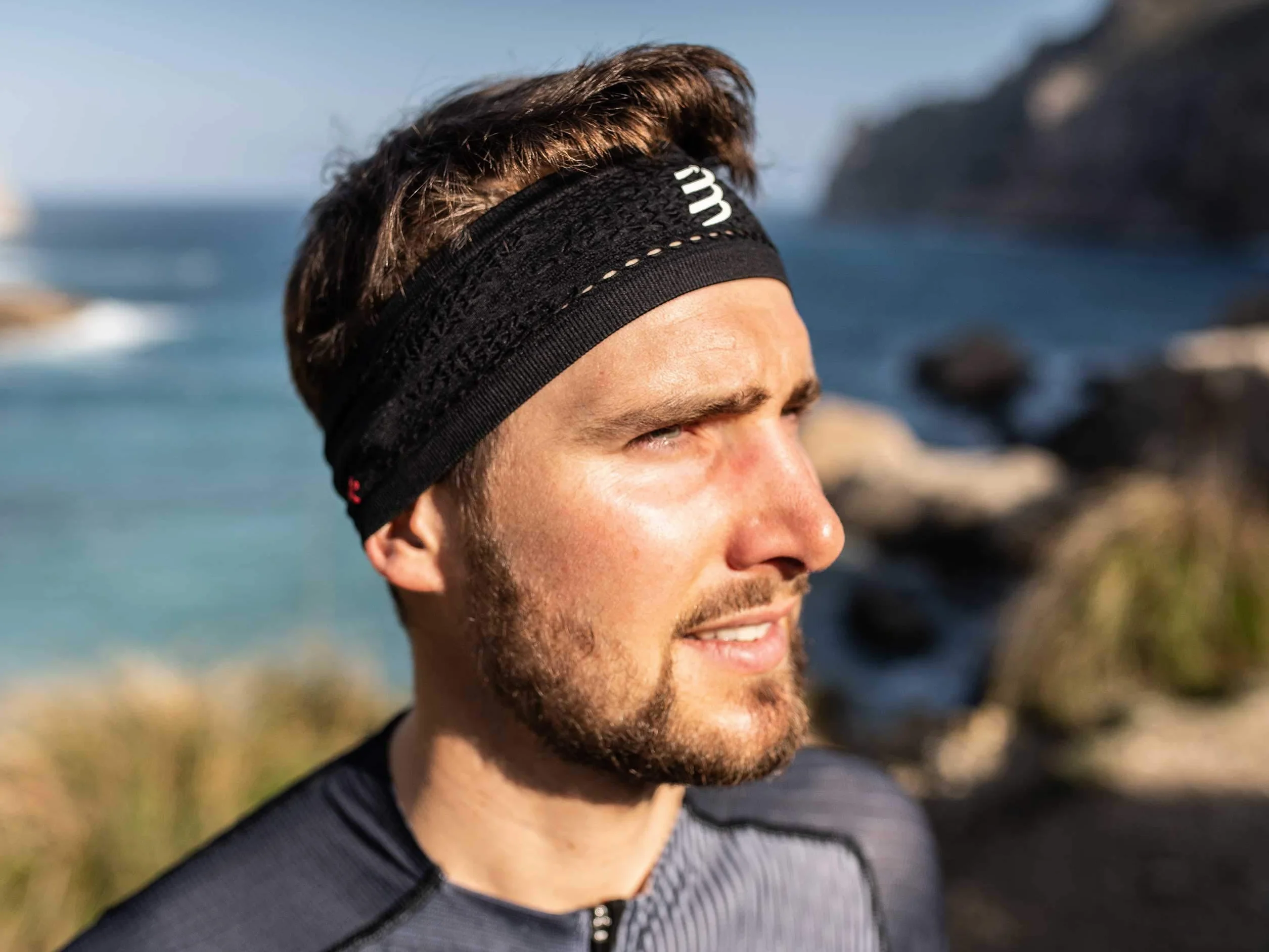 COMPRESSPORT Thin Headband Anti-Transpiration Ventilation maximale Evacuation Sueur Séchage Rapide Multisport