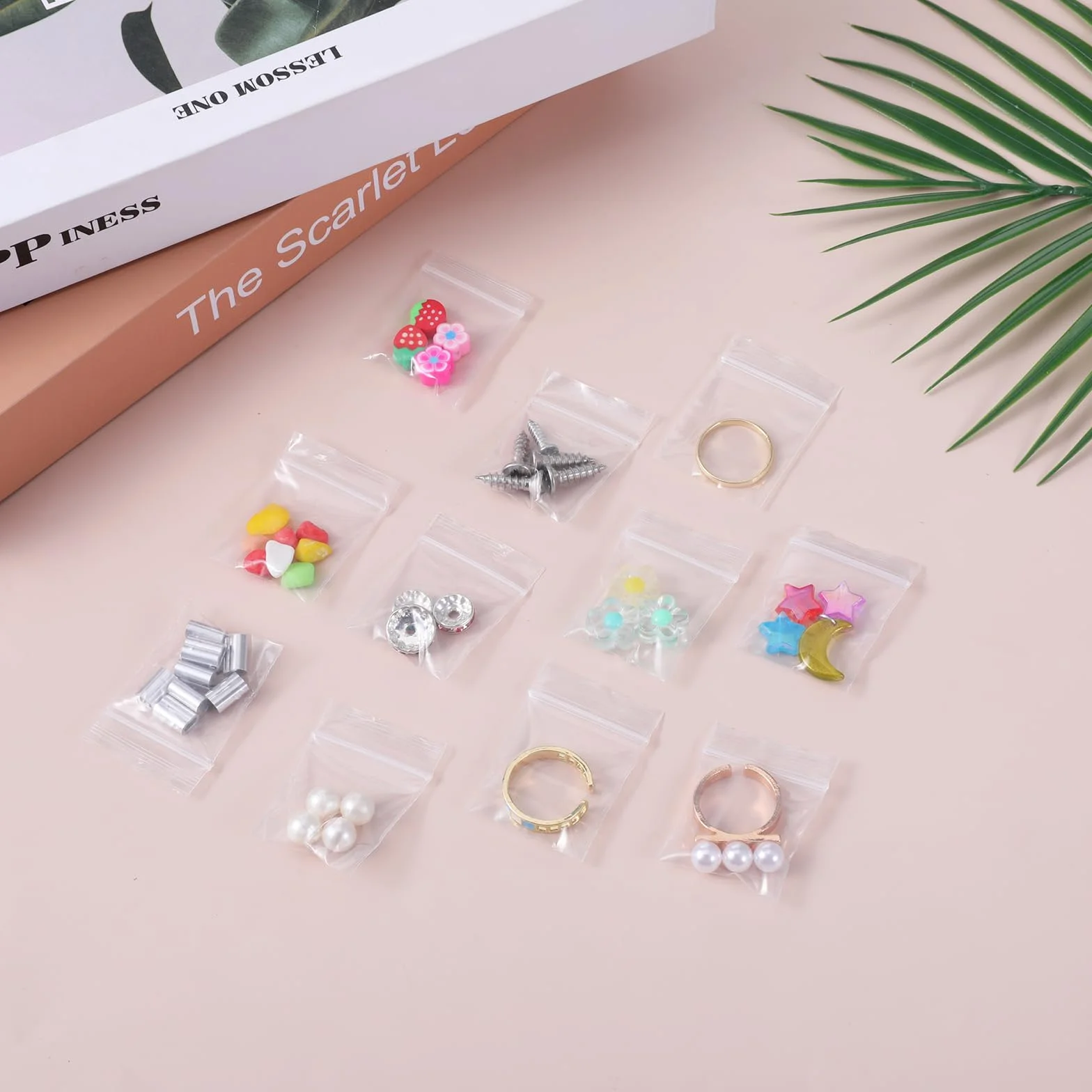 Lot de 100 petits sacs en plastique transparents 4 x 3 cm réutilisables pour bagues boucles d'oreilles bonbons