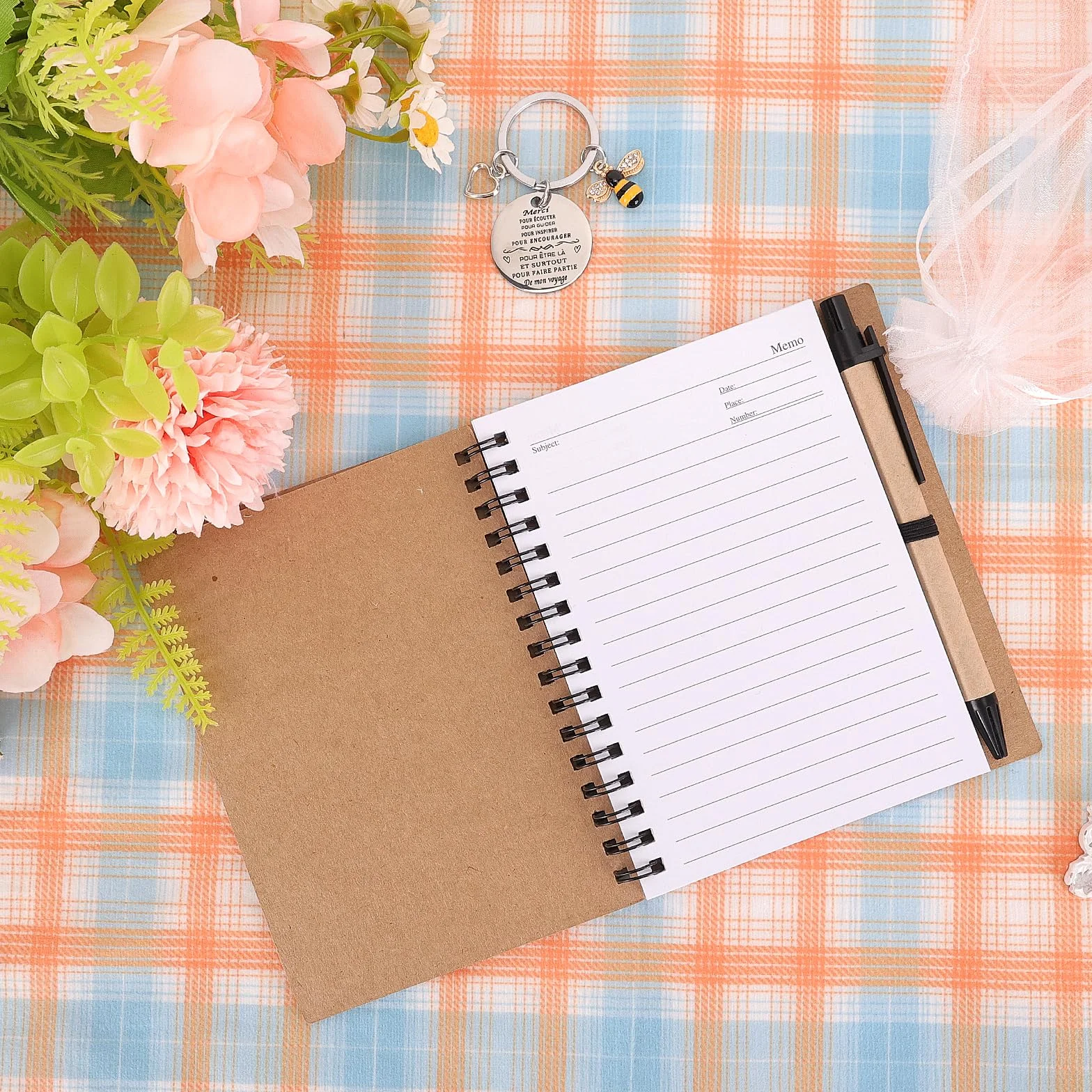 Cadeau Maîtresse d'École Original, Porte Clef Utile Professeur Retraite, Carnet Note Fin d'Année