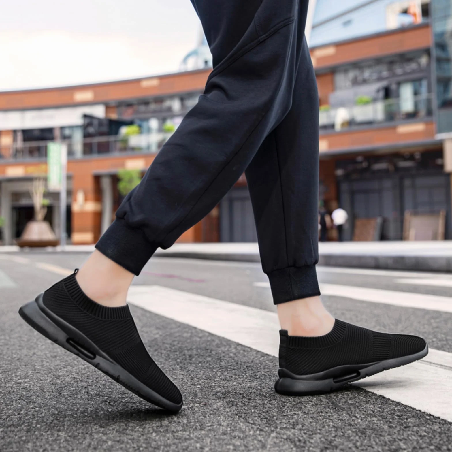 Hommes Chaussures Slip on Sneakers sans Lacets De Course Sport Casual Respirantes Légères Outdoor Fitness Gym
