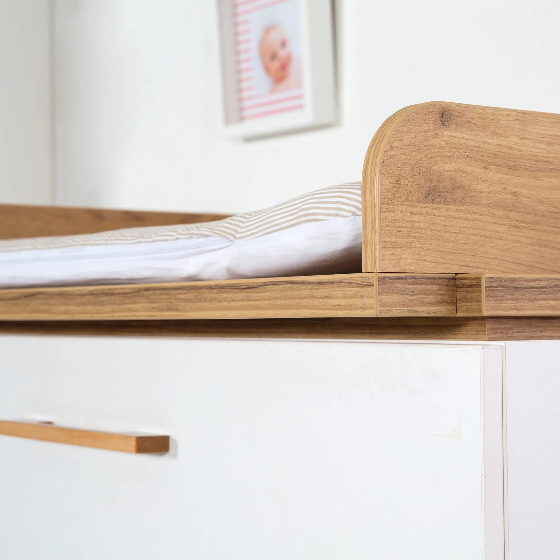 Table à Langer Finn 3 Tiroirs Hauteur 94 cm Amortissement