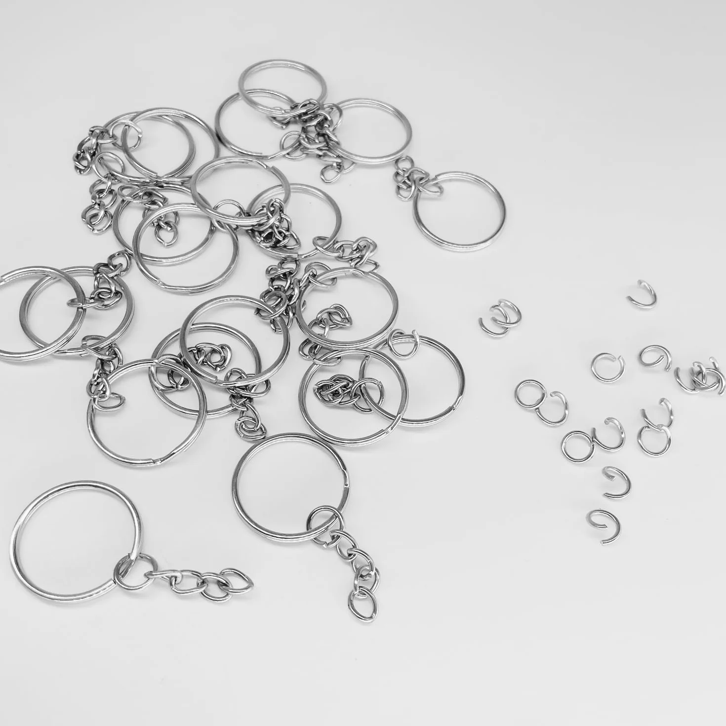 Porte-clés Avec Chaîne 20 Pièces Anneaux de Saut Ouverts 25 mm pour Loisirs Créatifs Bricolage