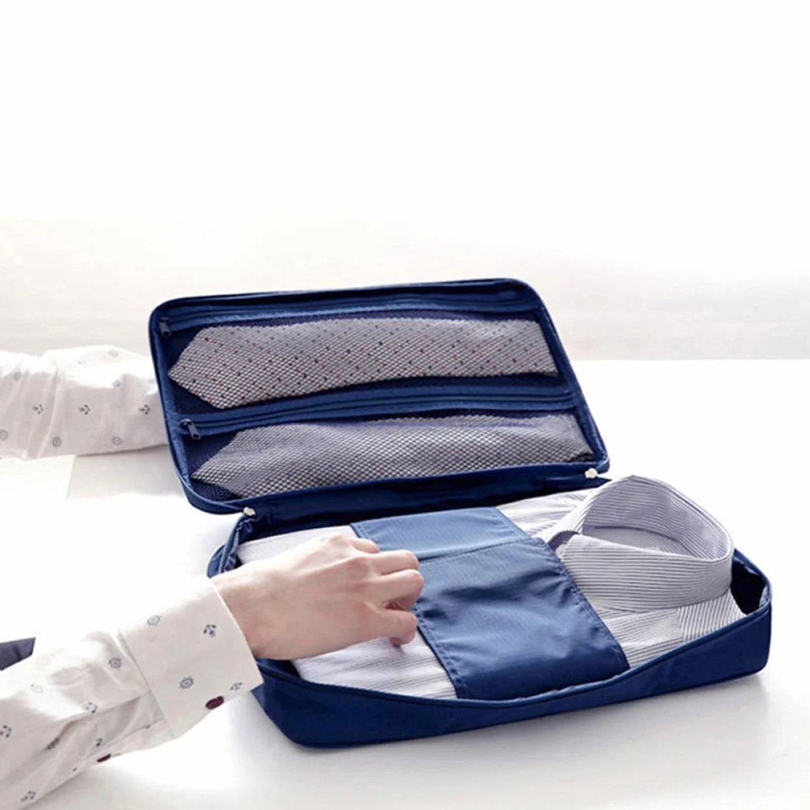 Sac De Rangement Multifonctionnel Anti-Rides Pour Chemises Et Cravates 14.17x10.24x1.97 Pouces Imperméable Portable Avec Poche Unique Voyage Professionnel