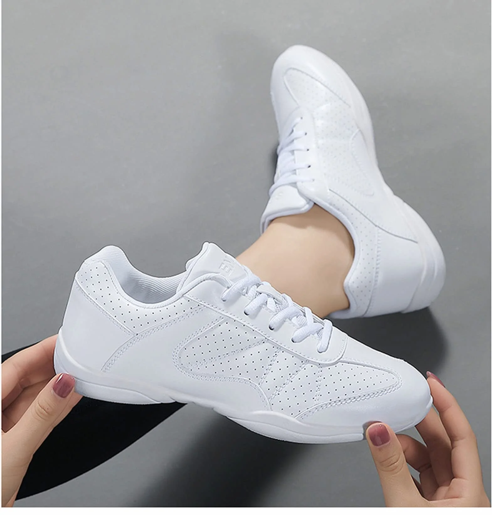 Chaussures de Danse Hommes Femmes Modern Soft Bottom Jazz Aérobic Respirant Dance Fitness 42 EU Blanc