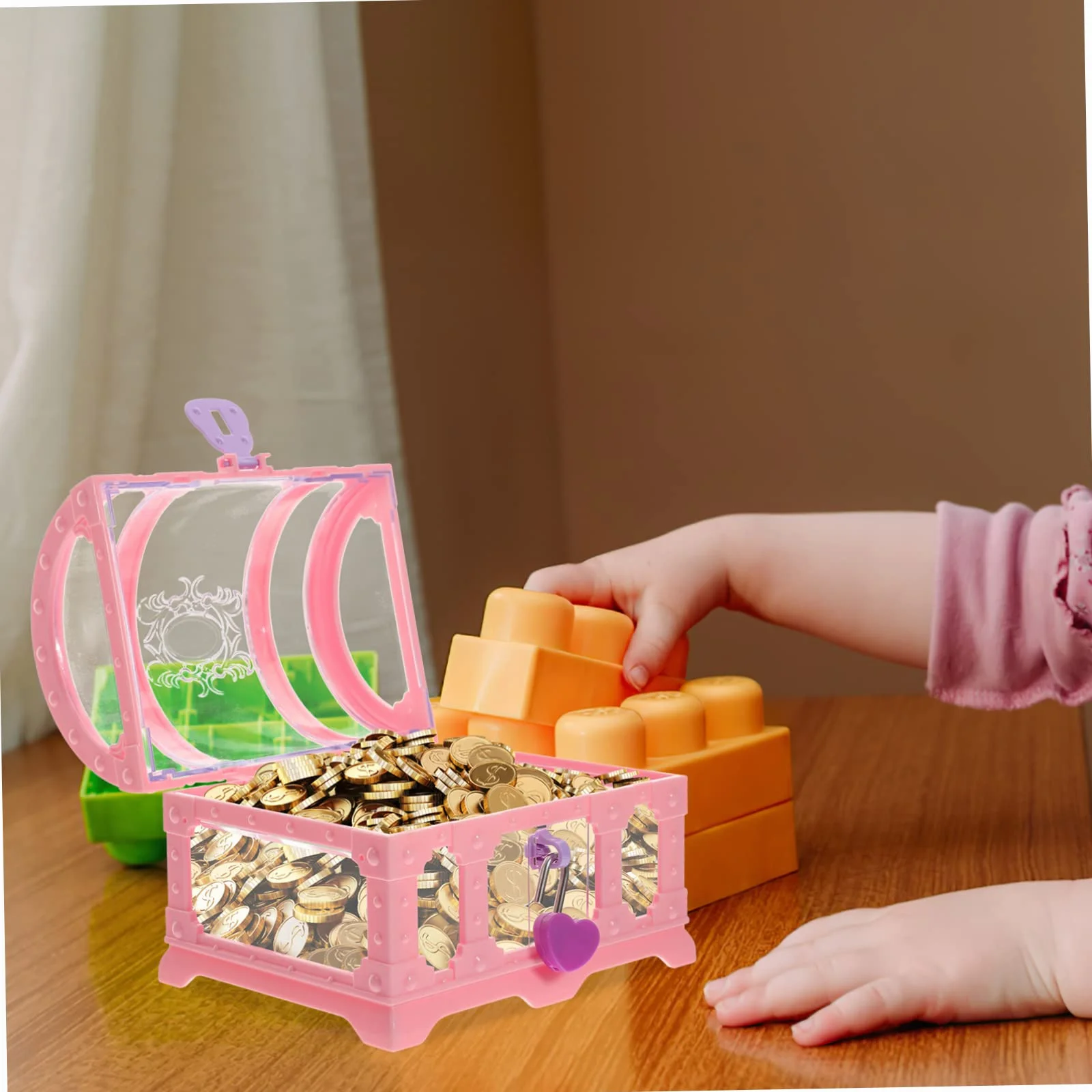Coffre Trésor Pirate pour Enfants avec Serrure Boîte à Jouets et Bijoux Compacte 5.51 x 4.33 x 4.13 Pouces