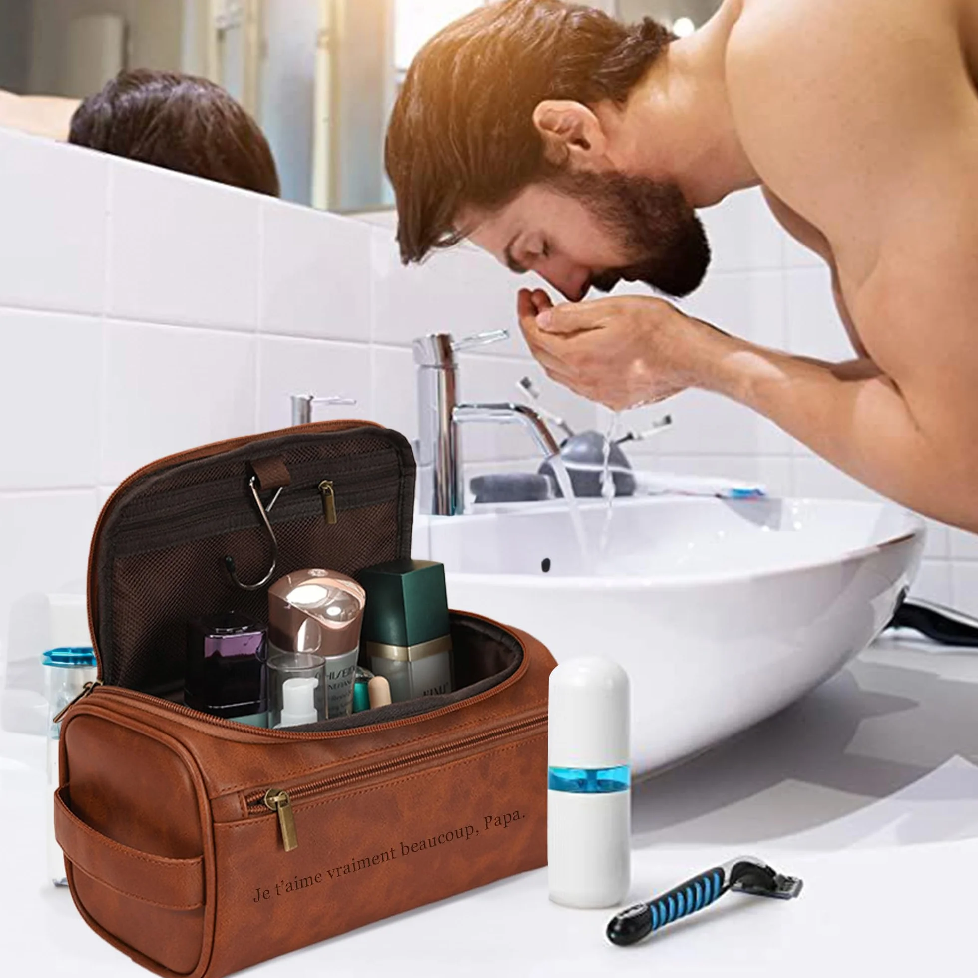 Easycosy Trousse de Toilette Homme avec Crochet en Cuir PU pour Voyage