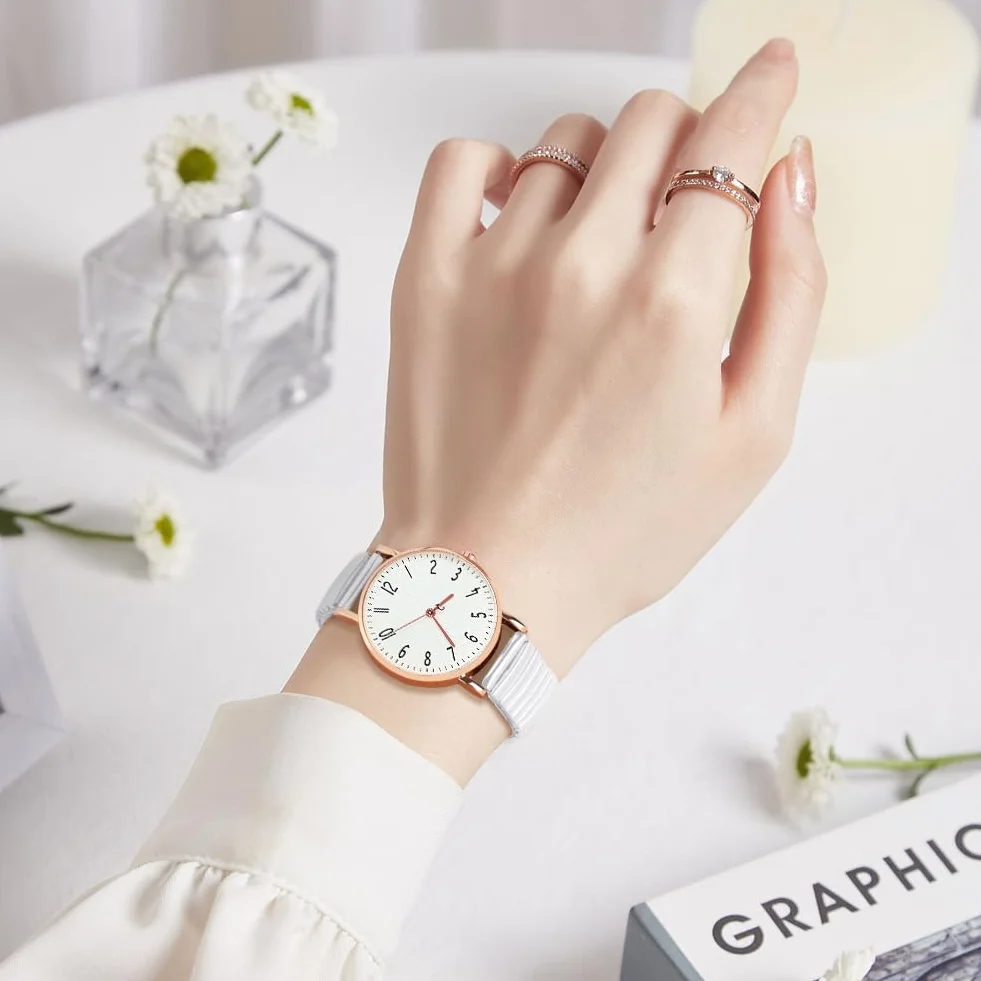 Montre Femme Bracelet Élastique Quartz Grands Chiffres Arabes Métal Cadeau Anniversaire Fête des Mères