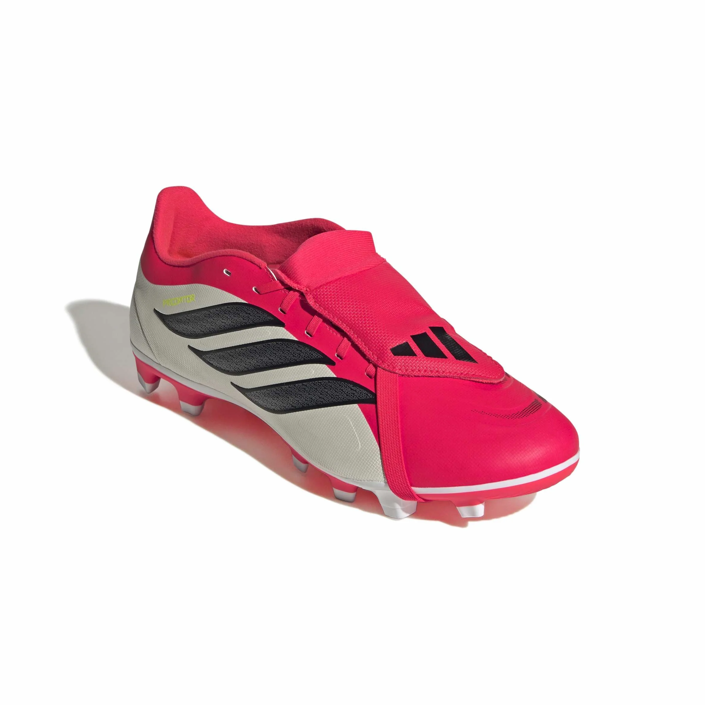 Adidas Predator Club Chaussure de Football Terrain Souple Multi-Surfaces