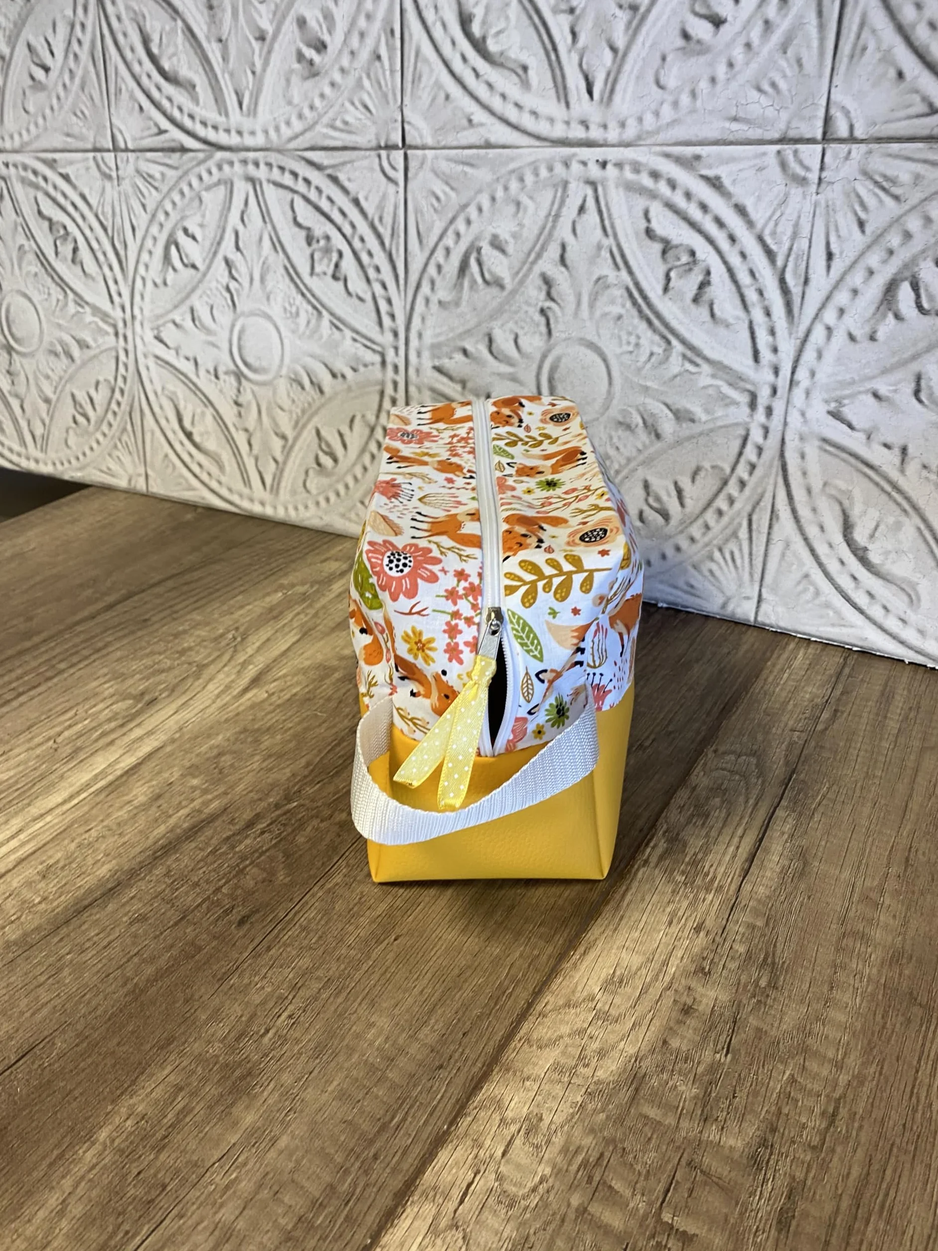 Trousse de Toilette Enfant Personnalisé Renard Jaune
